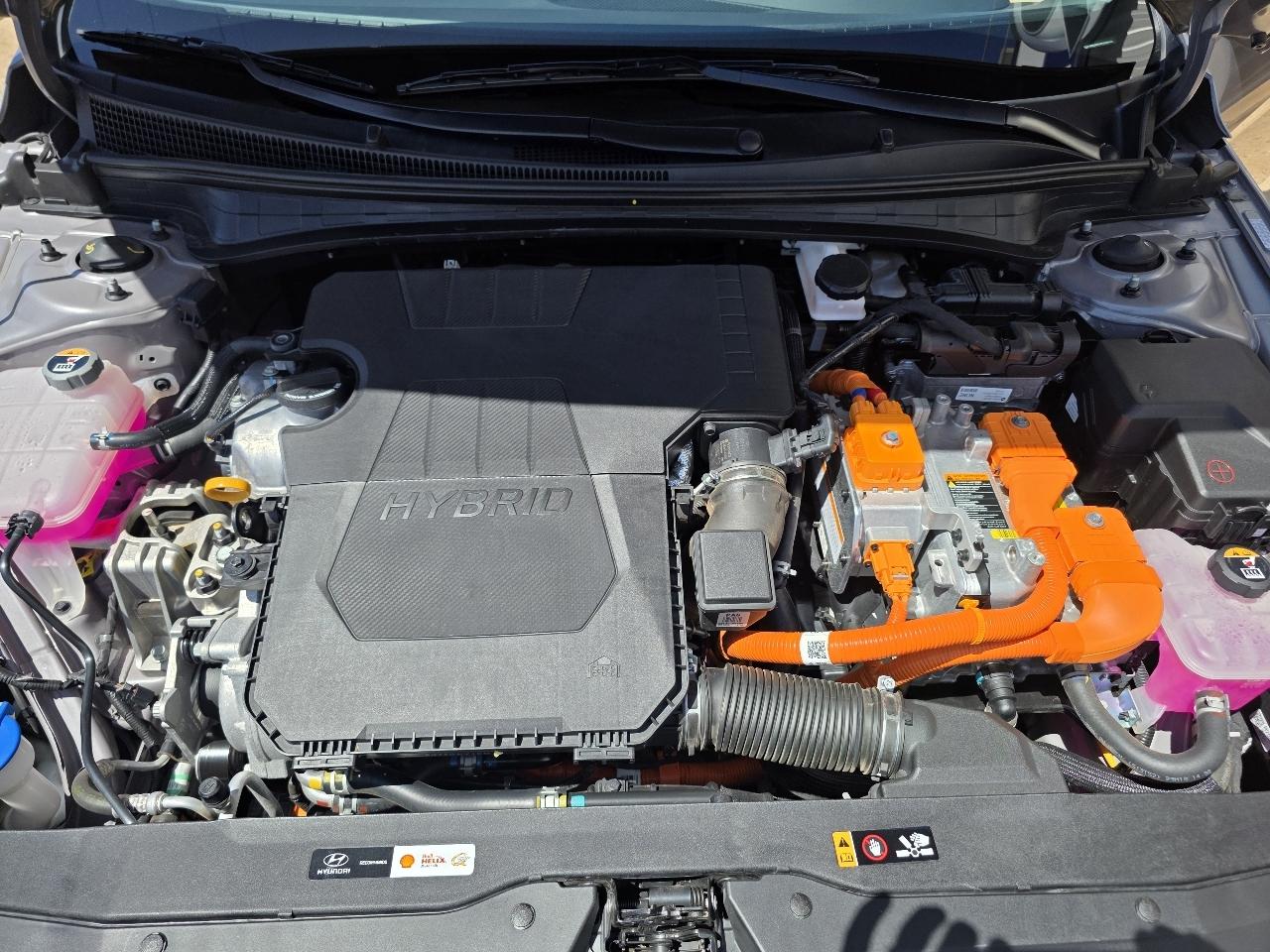 Hyundai Elantra Hybrid Limited DCT 2023