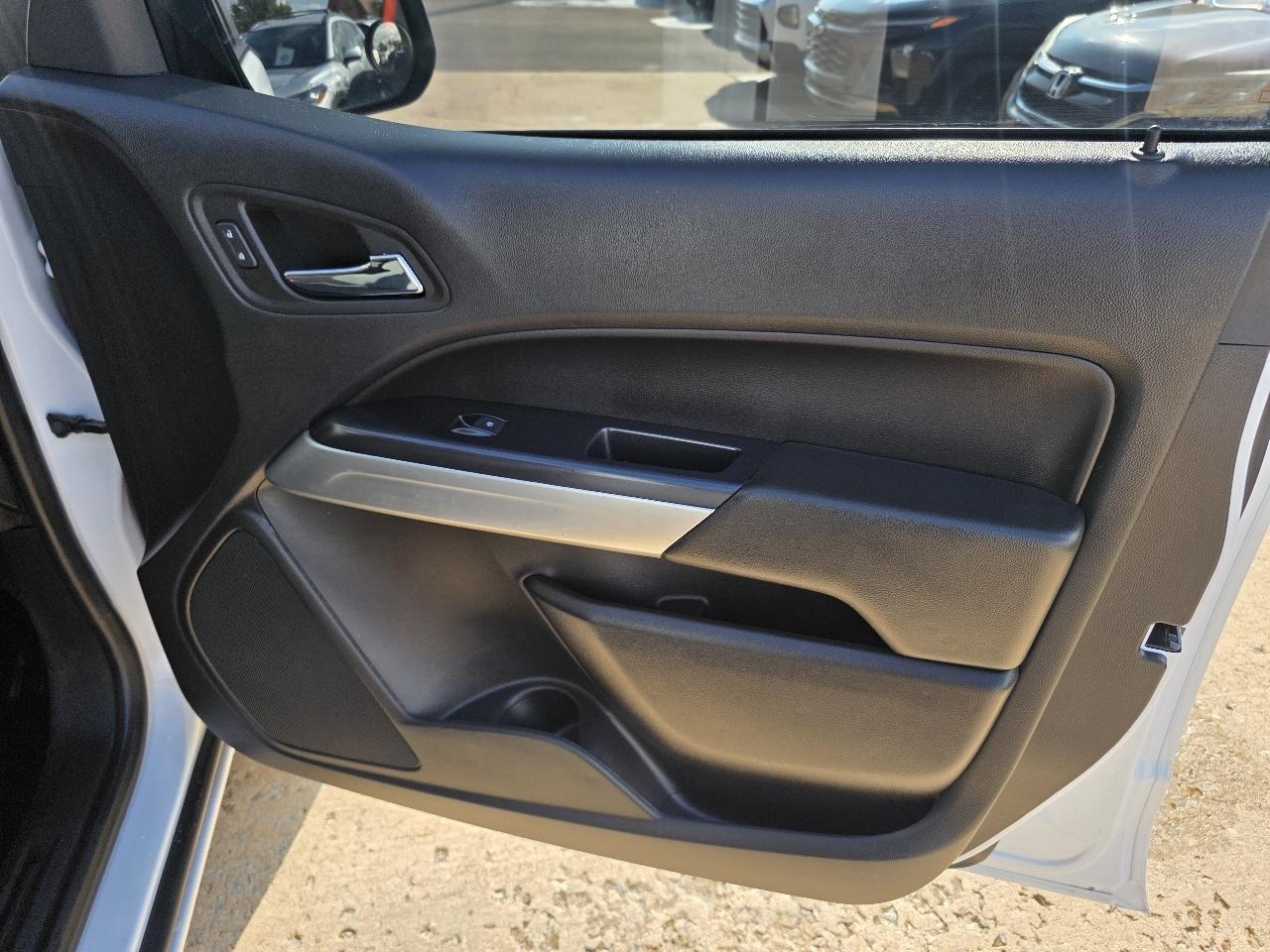 Chevrolet Colorado 2WD Ext Cab 128" LT 2022
