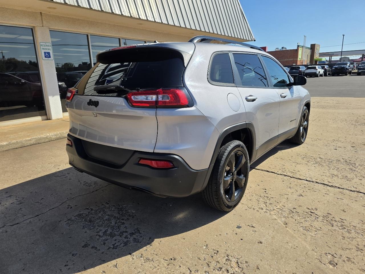 Jeep Cherokee Latitude FWD 2018