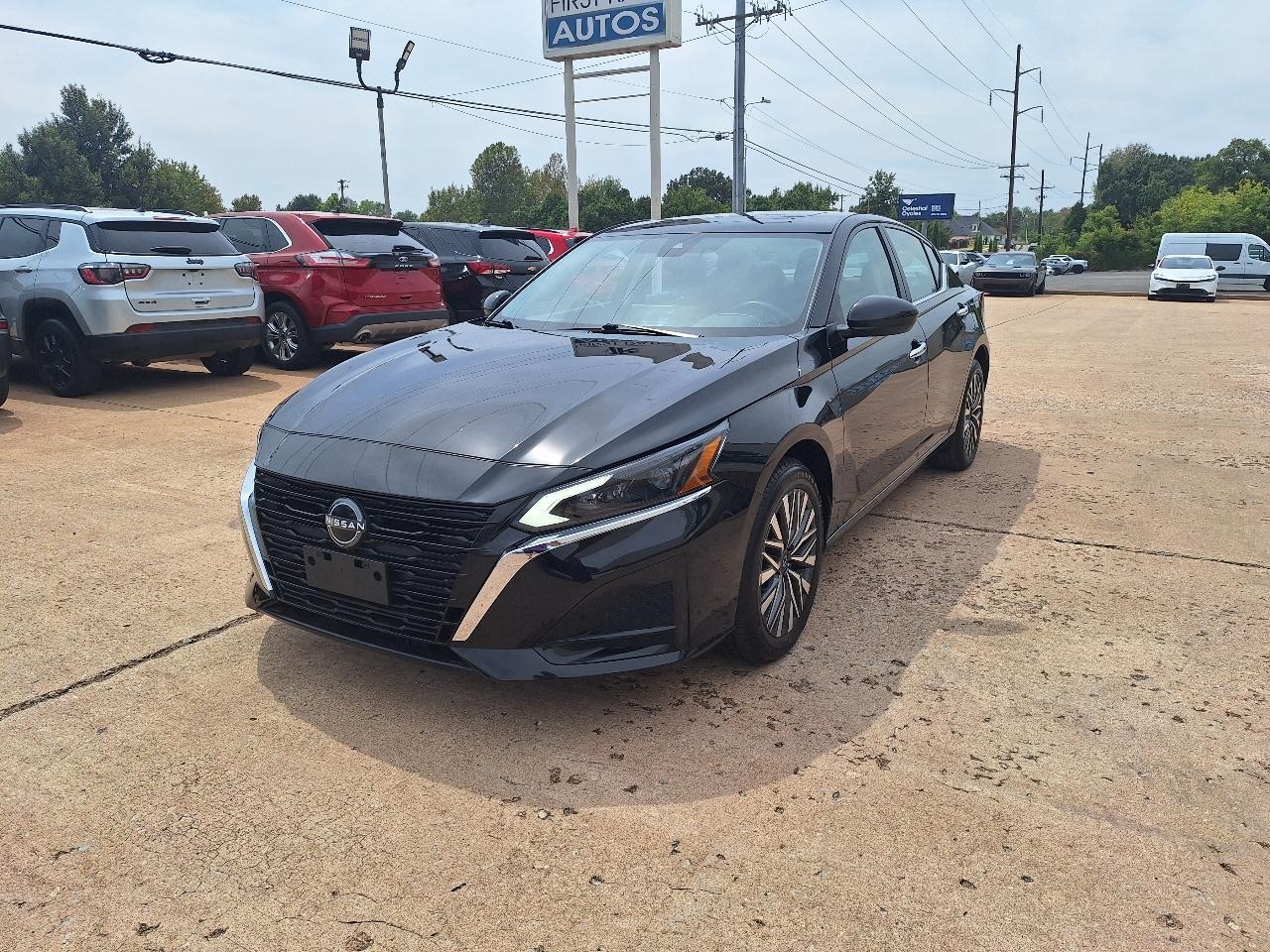 Nissan Altima 2.5 SV AWD Sedan 2023