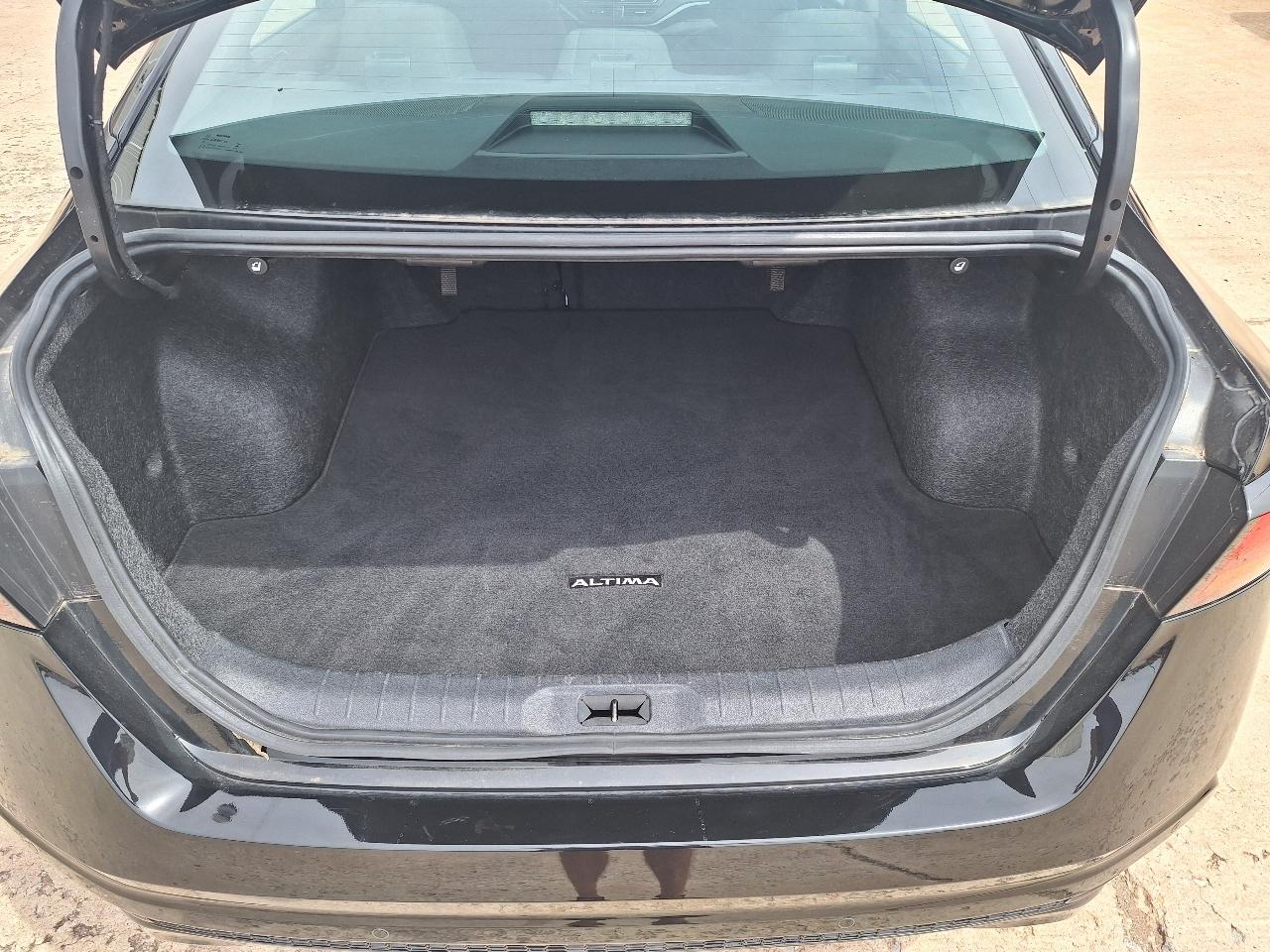 Nissan Altima 2.5 SV AWD Sedan 2023