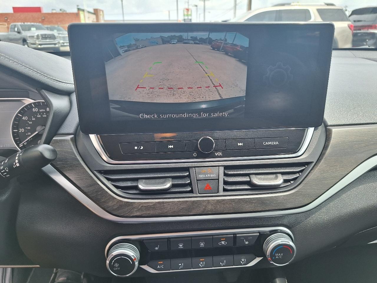 Nissan Altima 2.5 SV AWD Sedan 2023
