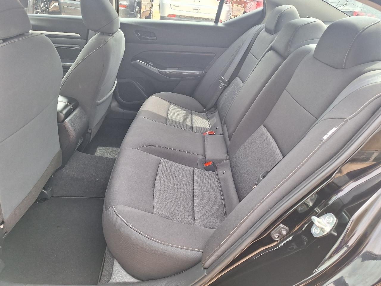 Nissan Altima 2.5 SV AWD Sedan 2023