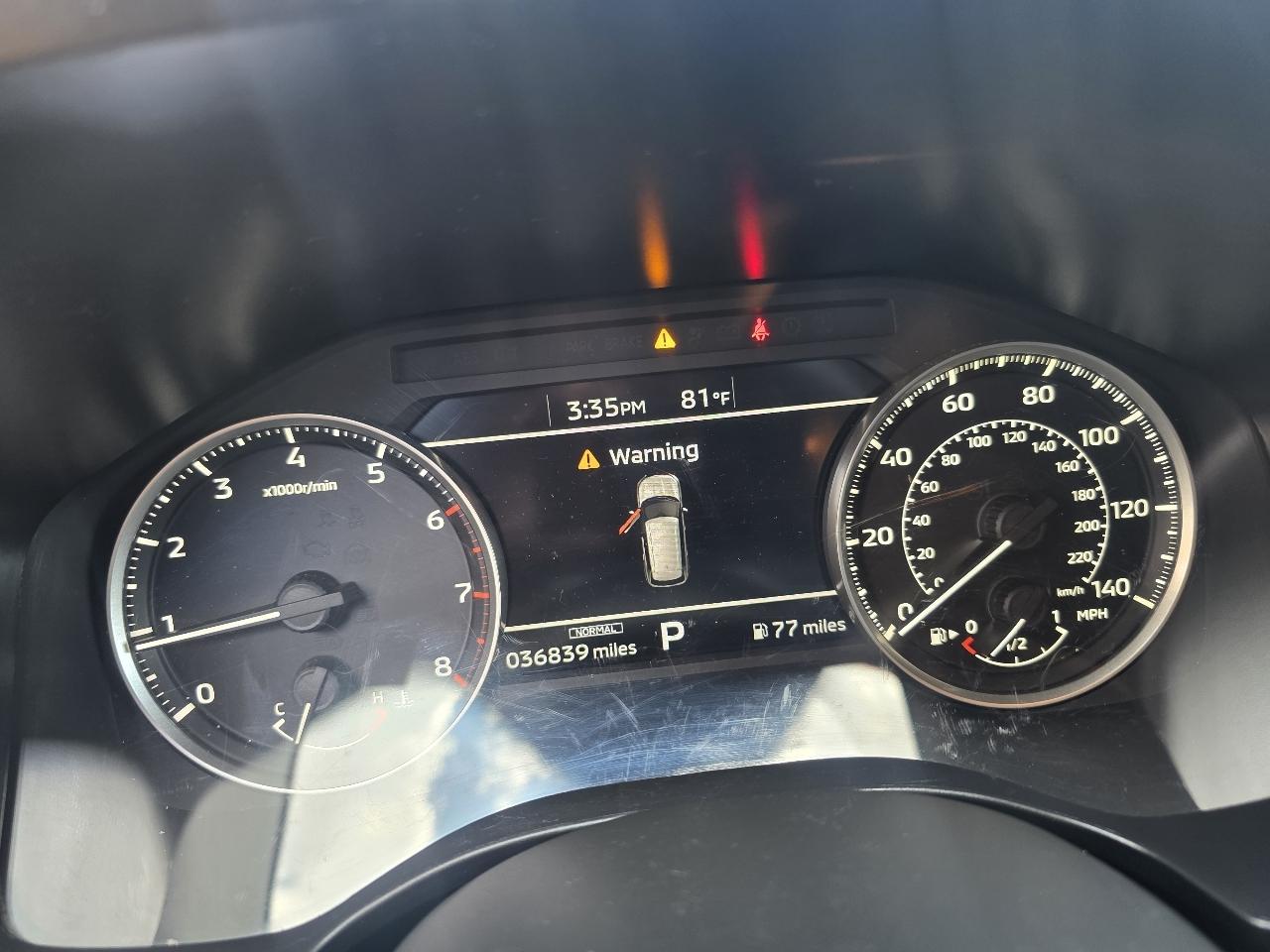 Mitsubishi Outlander ES FWD 2024