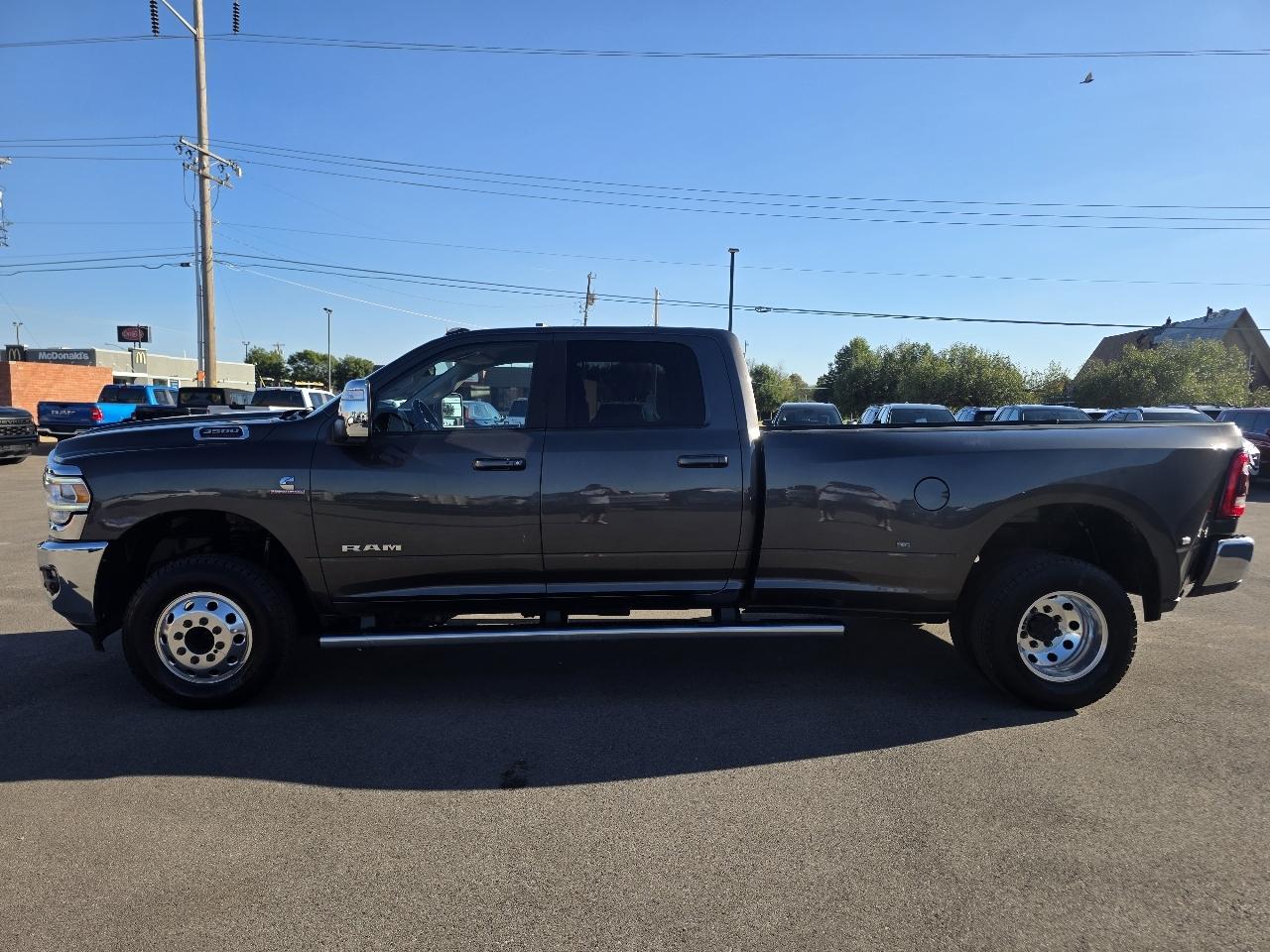 RAM 3500 Laramie 4x4 Crew Cab 8' Box 2024