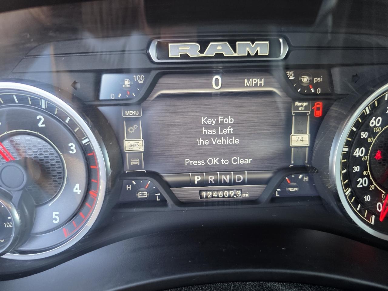 RAM 3500 Laramie 4x4 Crew Cab 8' Box 2024
