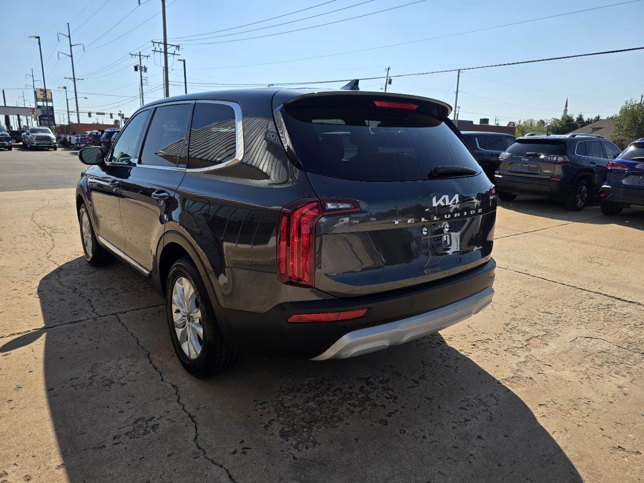 Kia Telluride LX FWD 2022