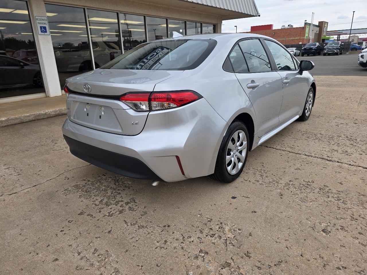 Toyota Corolla LE CVT (Natl) 2025