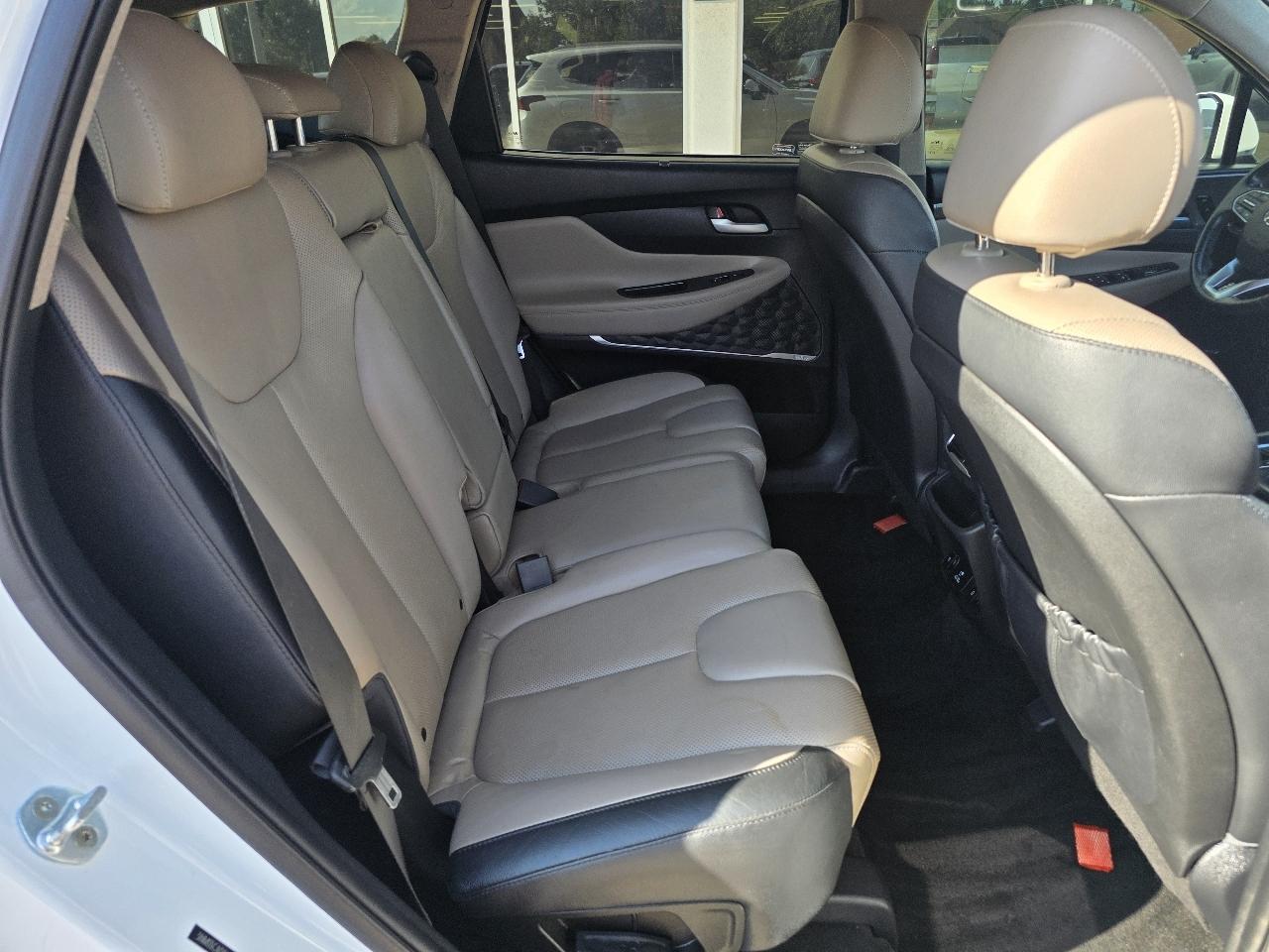 Hyundai Santa Fe Limited 2.4L Auto AWD 2020