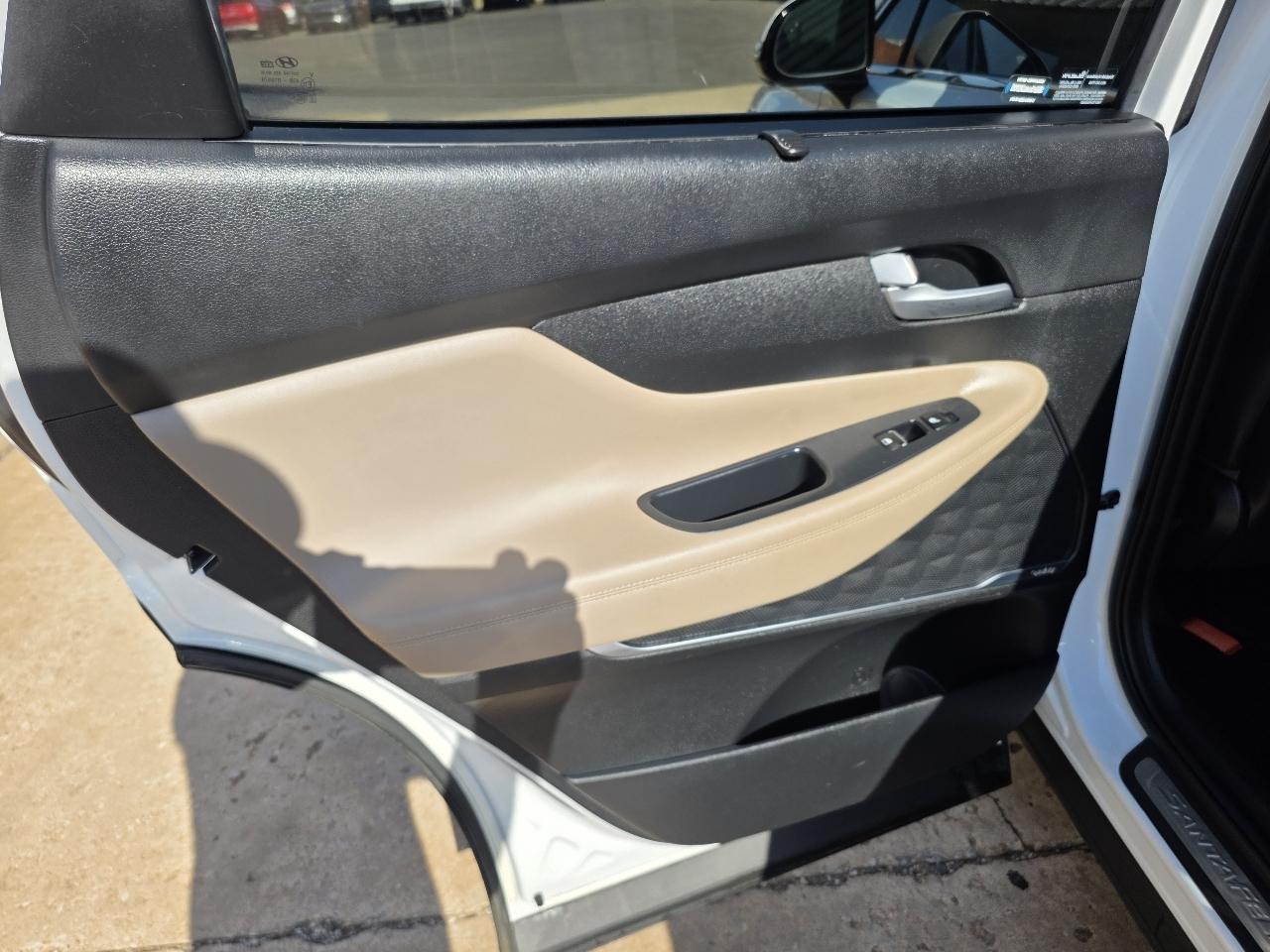 Hyundai Santa Fe Limited 2.4L Auto AWD 2020