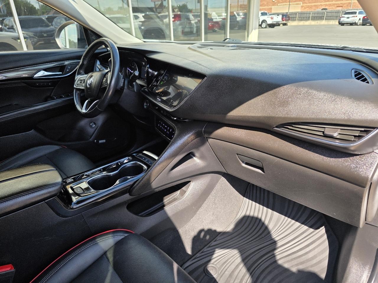 Buick Envision FWD 4dr Essence 2022