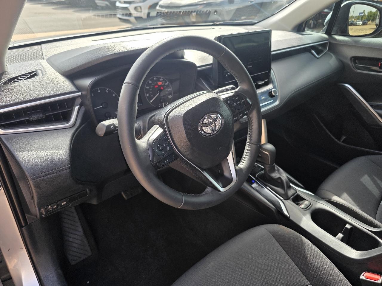 Toyota Corolla Cross LE 2WD (Natl) 2024