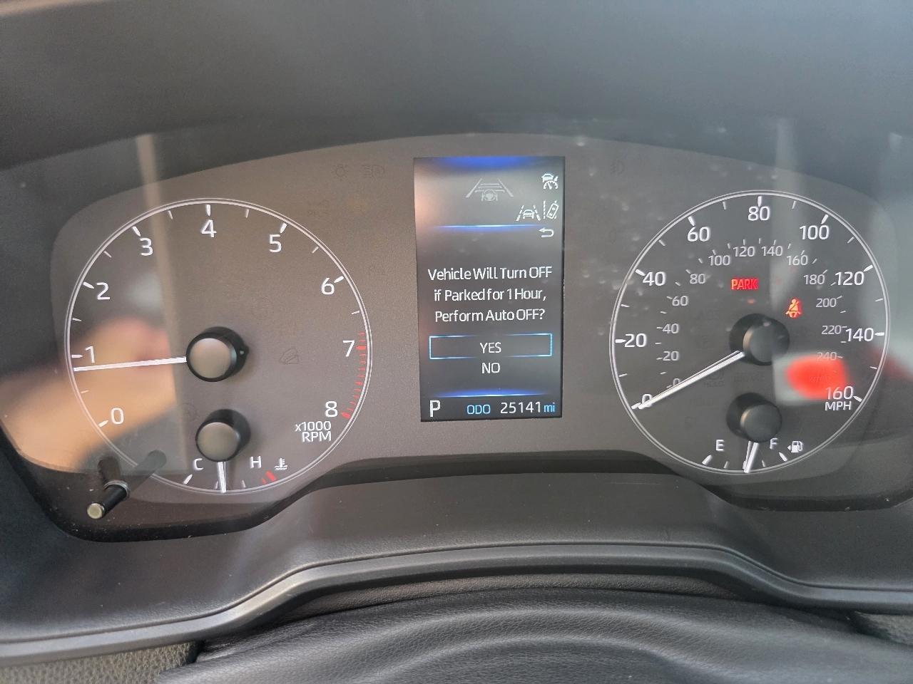 Toyota Corolla Cross LE 2WD (Natl) 2024