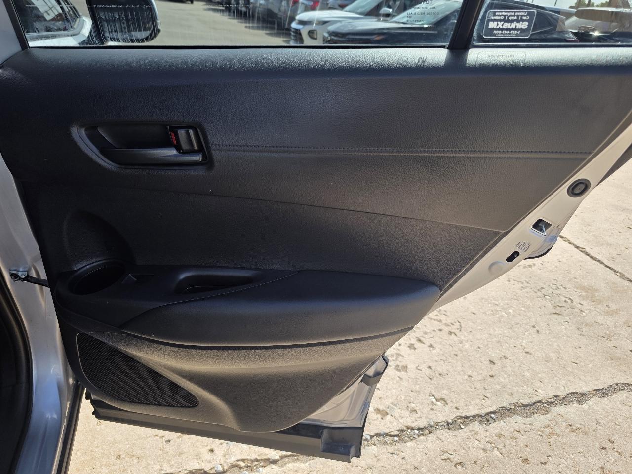Toyota Corolla Cross LE 2WD (Natl) 2024