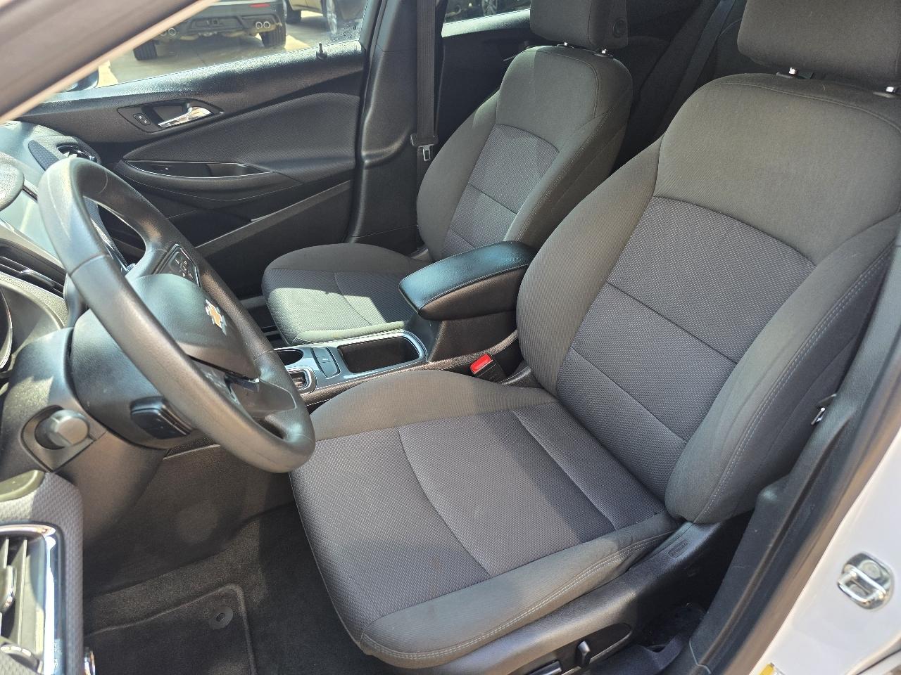 Chevrolet Cruze 4dr Sdn 1.4L LT w/1SD 2018