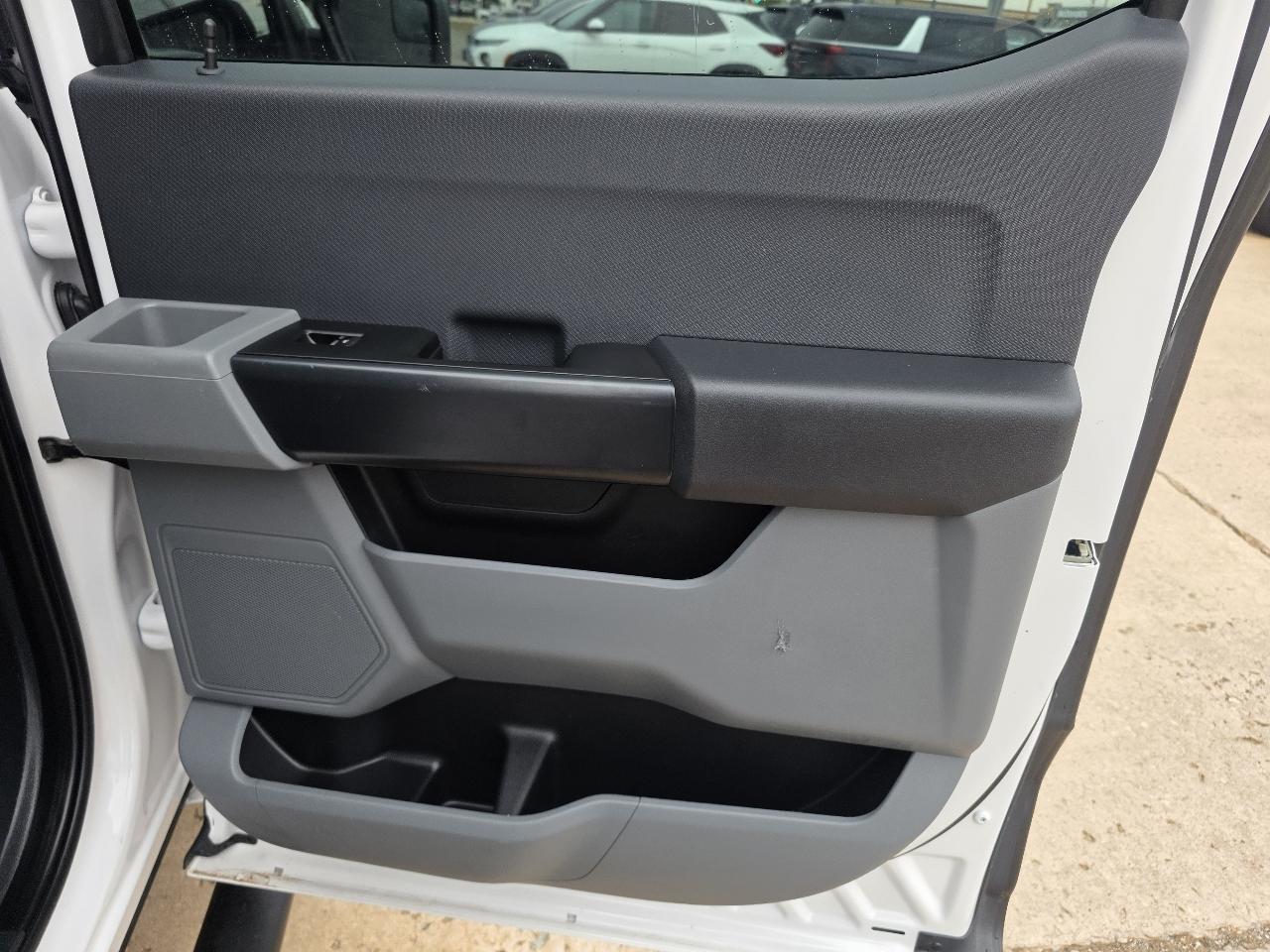 Ford F-150 XL 4WD SuperCrew 5.5' Box 2021