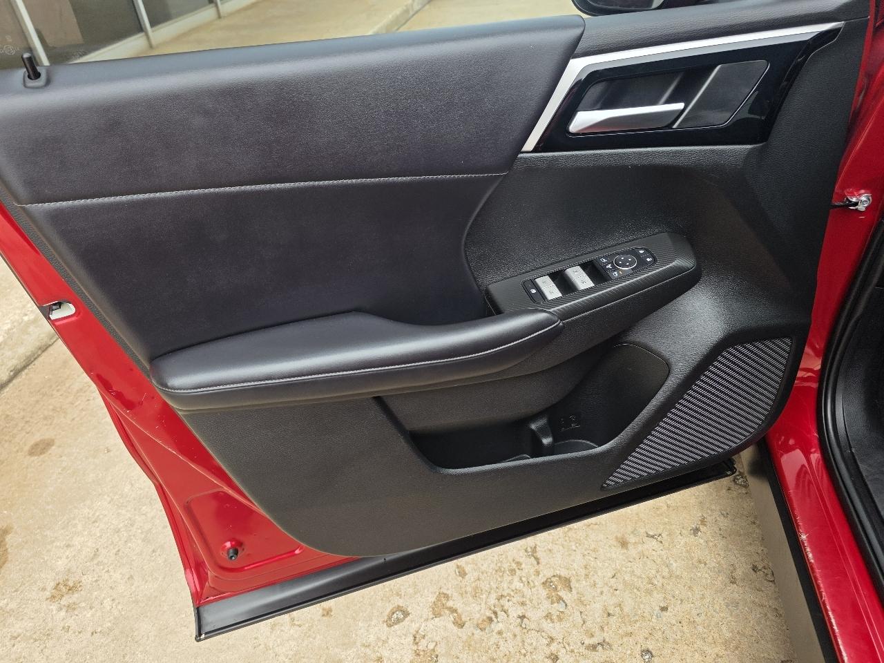 Mitsubishi Outlander SE FWD 2023