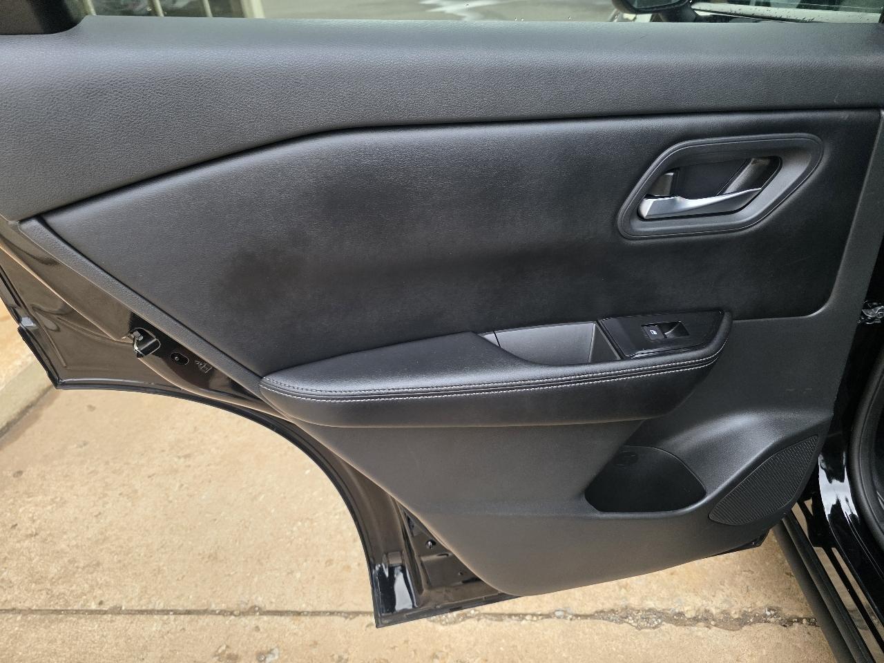 Nissan Rogue AWD SV 2024