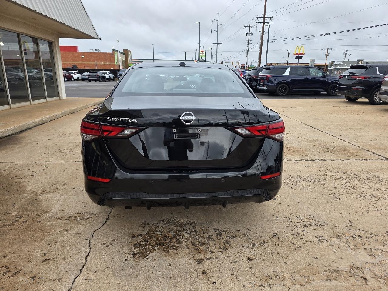 Nissan Sentra SV CVT 2025