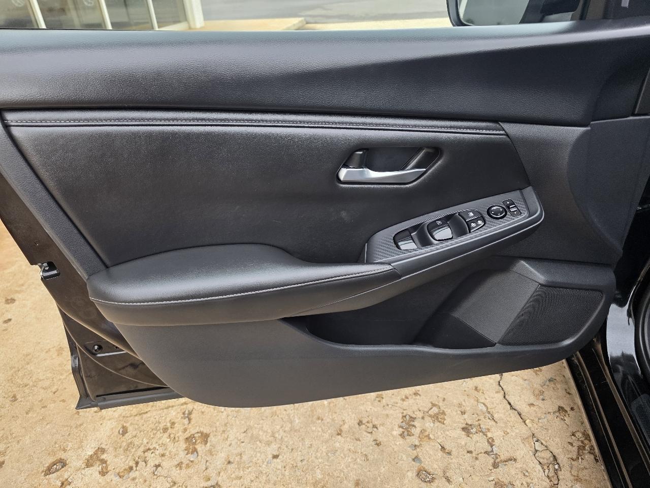 Nissan Sentra SV CVT 2025