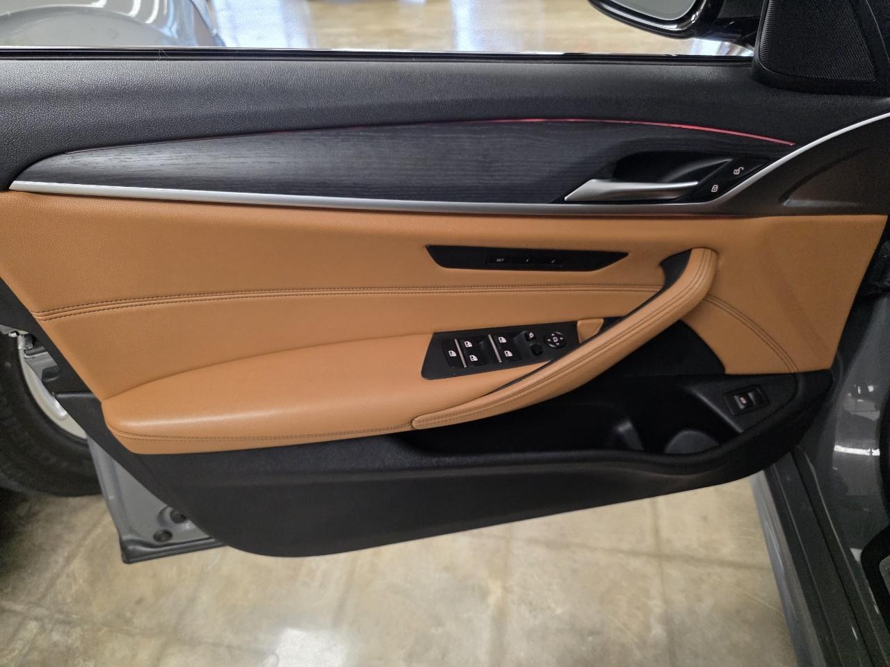 BMW 5 Series 530i Sedan 2022