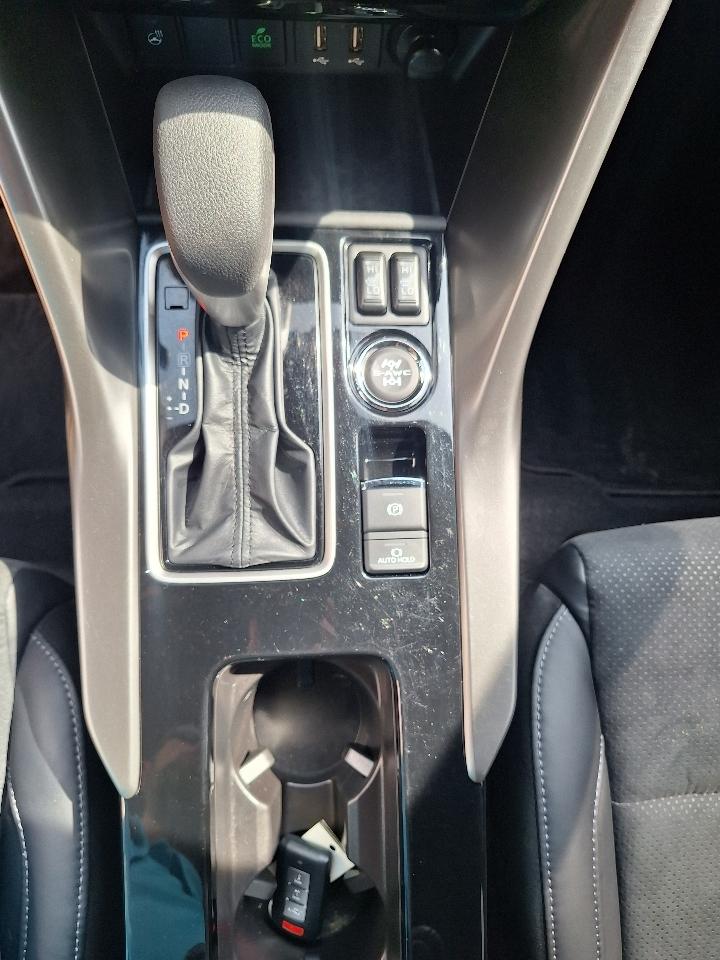 Mitsubishi Eclipse Cross Black Edition S-AWC 2025