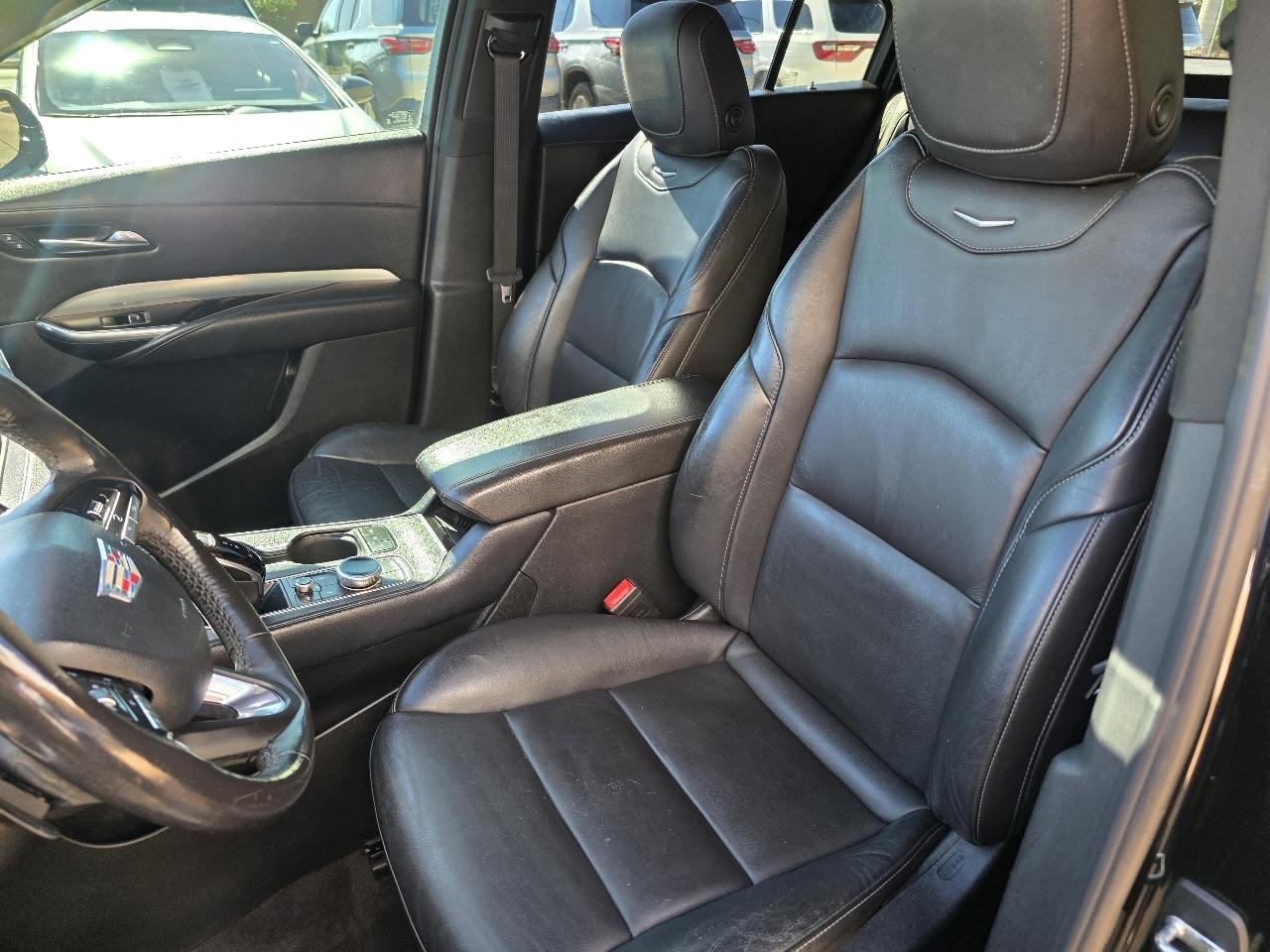 Cadillac XT4 AWD 4dr Premium Luxury 2020