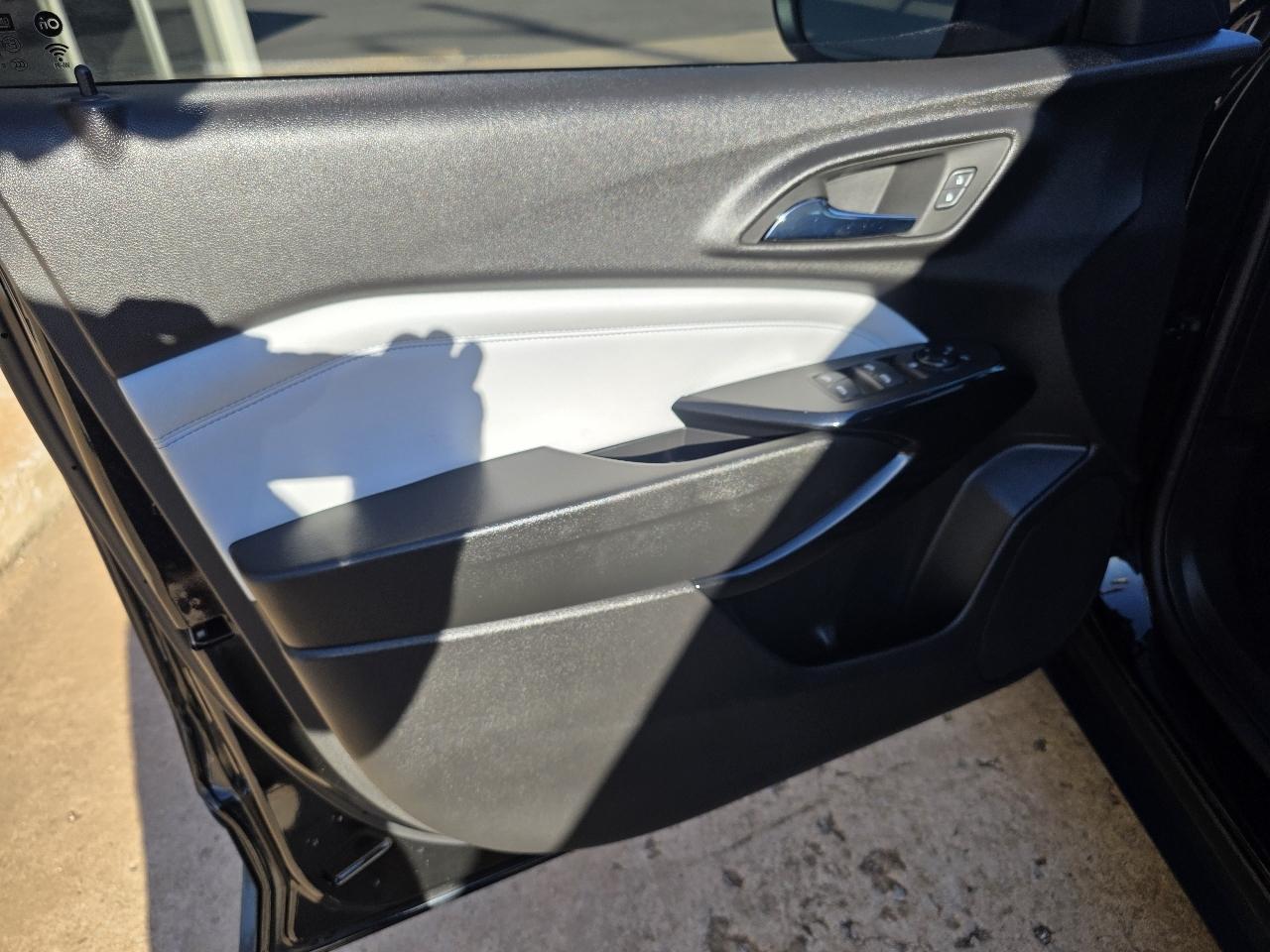 Chevrolet Trax FWD 4dr LT 2025