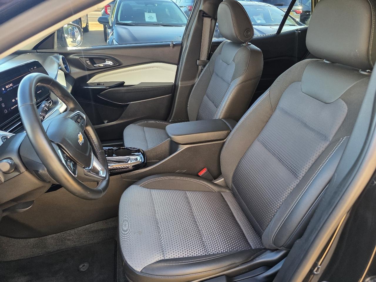 Chevrolet Trax FWD 4dr LT 2025