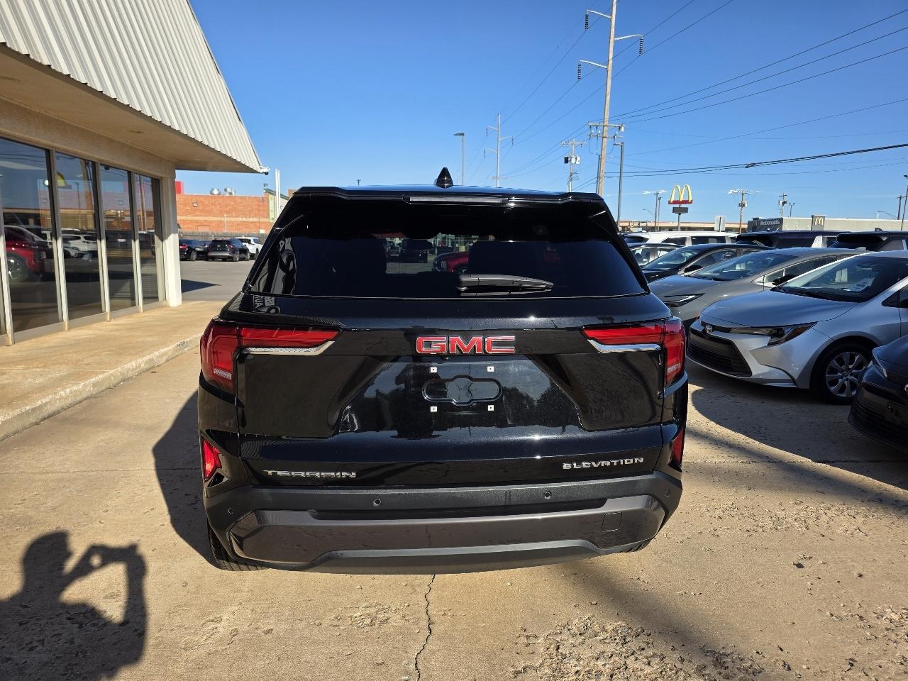 GMC Terrain FWD 4dr Elevation 2026