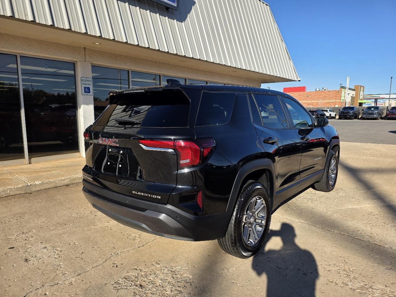GMC Terrain FWD 4dr Elevation 2026