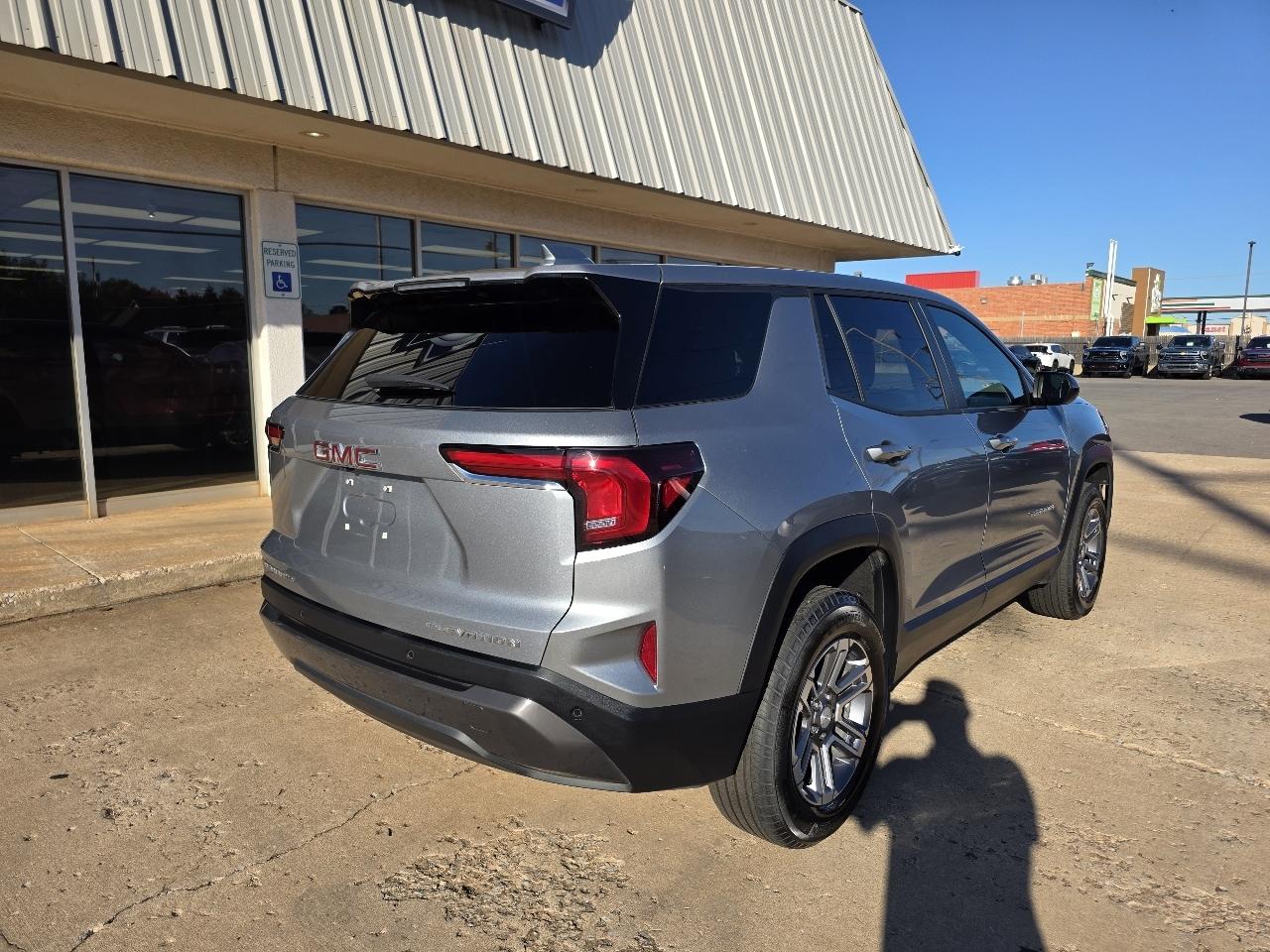 GMC Terrain FWD 4dr Elevation 2026