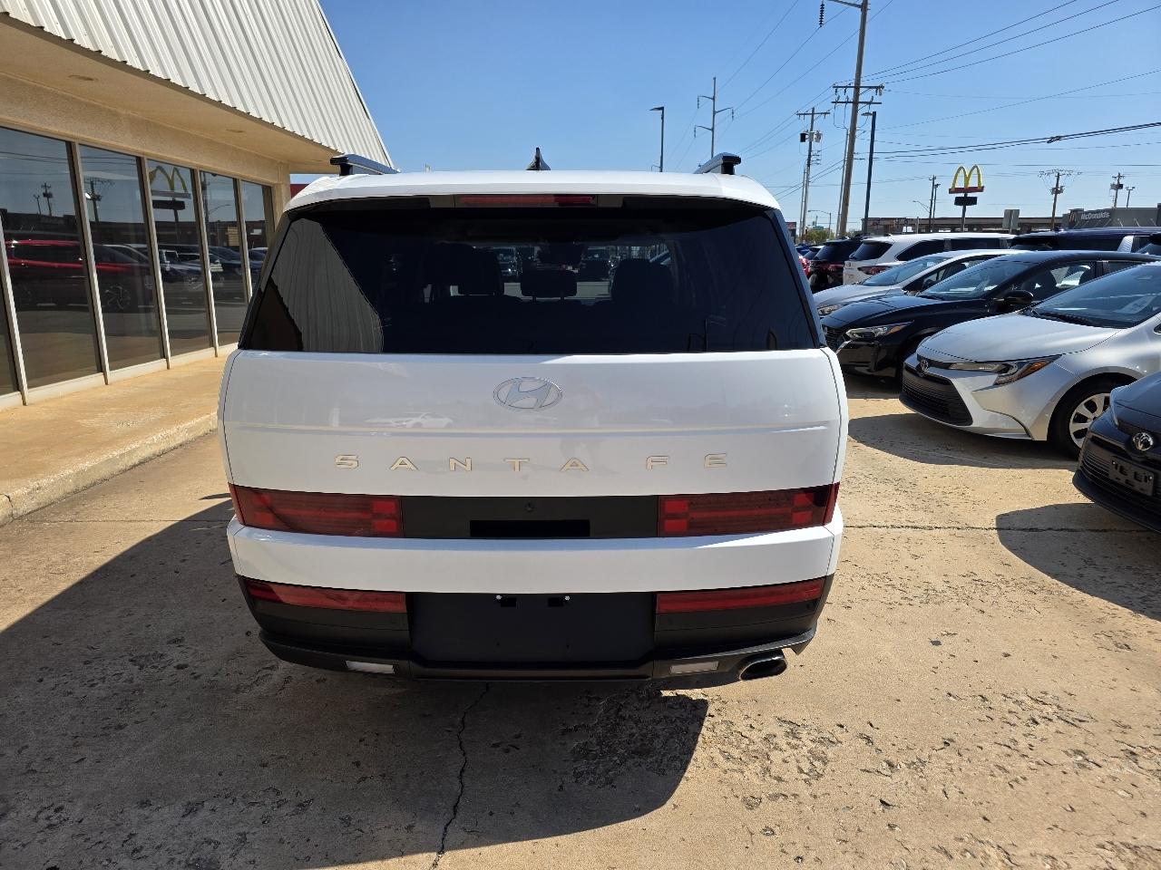 Hyundai Santa Fe SEL FWD 2026