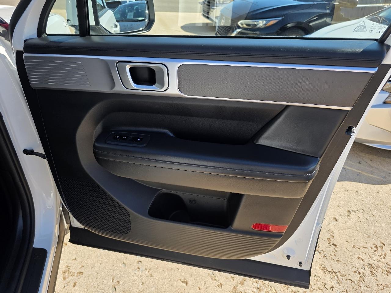 Hyundai Santa Fe SEL FWD 2026