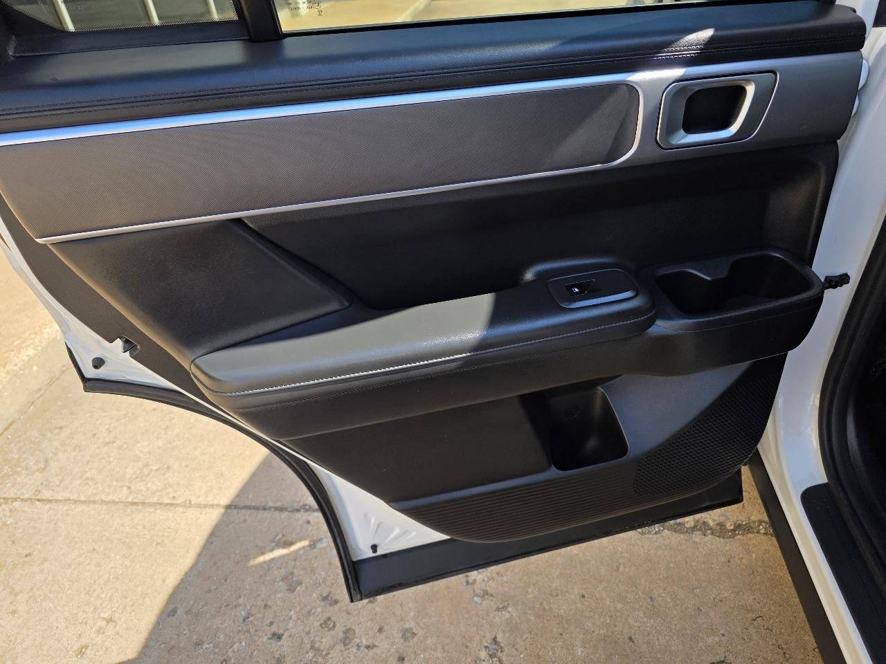 Hyundai Santa Fe SEL FWD 2026