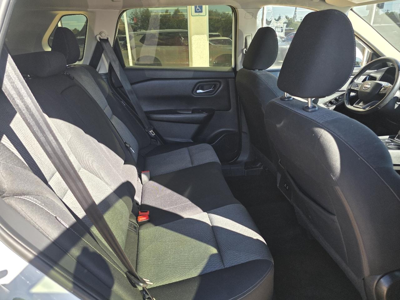Nissan Rogue AWD SV 2025