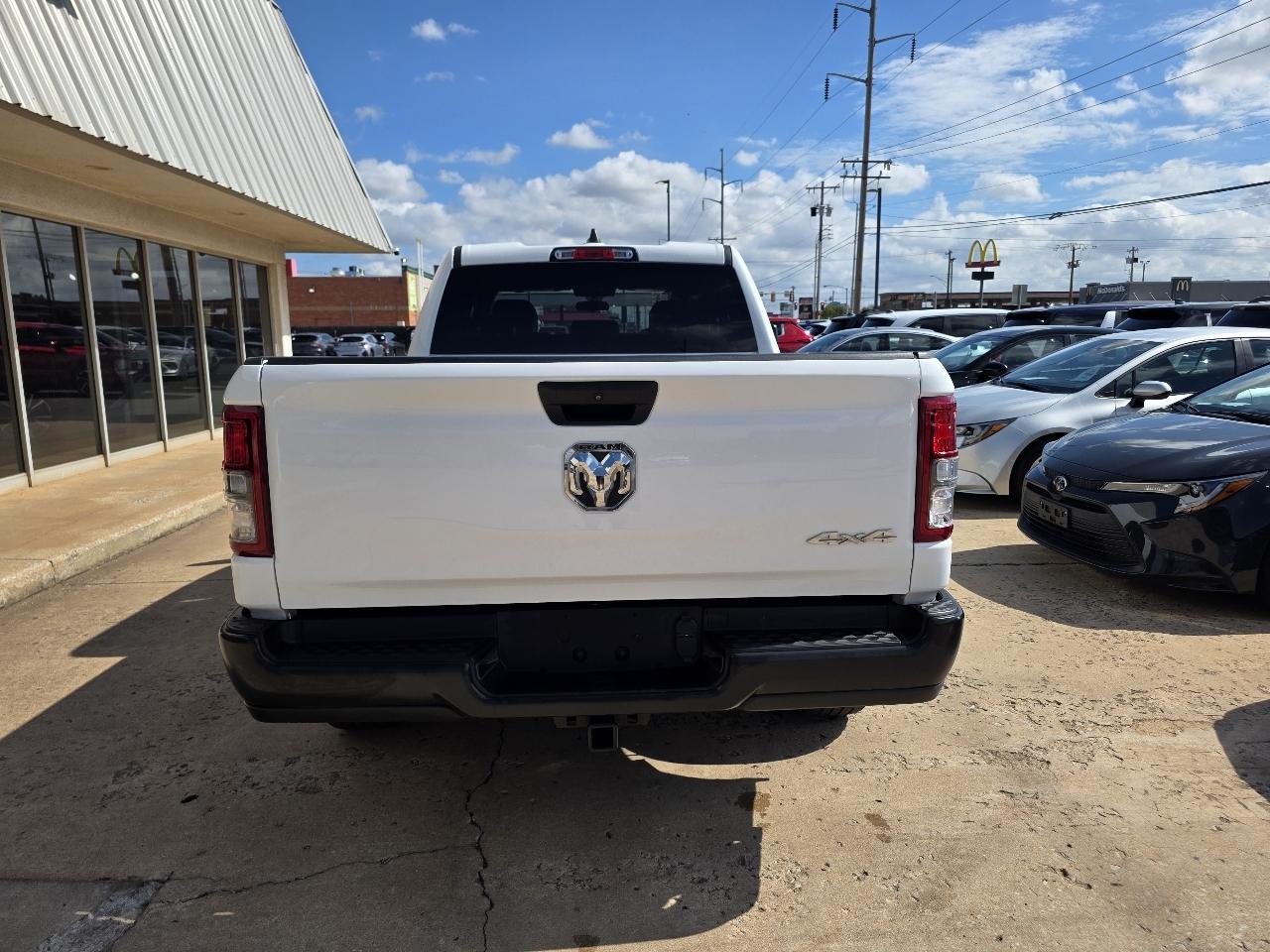 RAM 1500 Tradesman 4x4 Quad Cab 6'4" Box 2024