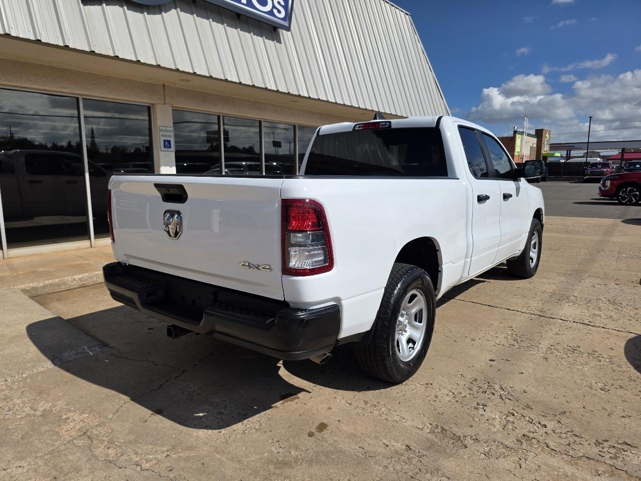 RAM 1500 Tradesman 4x4 Quad Cab 6'4" Box 2024