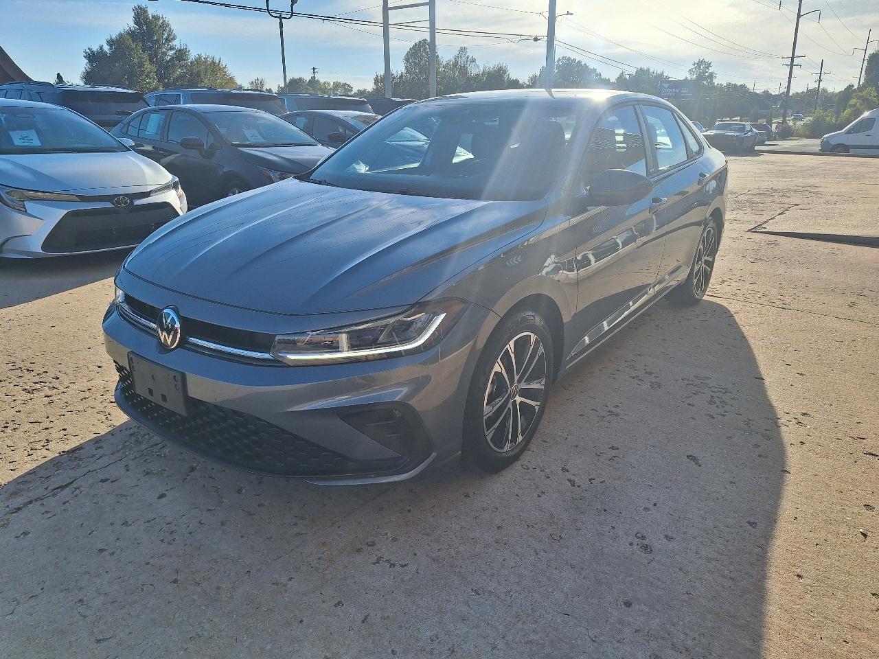 Volkswagen Jetta Sport Auto 2025