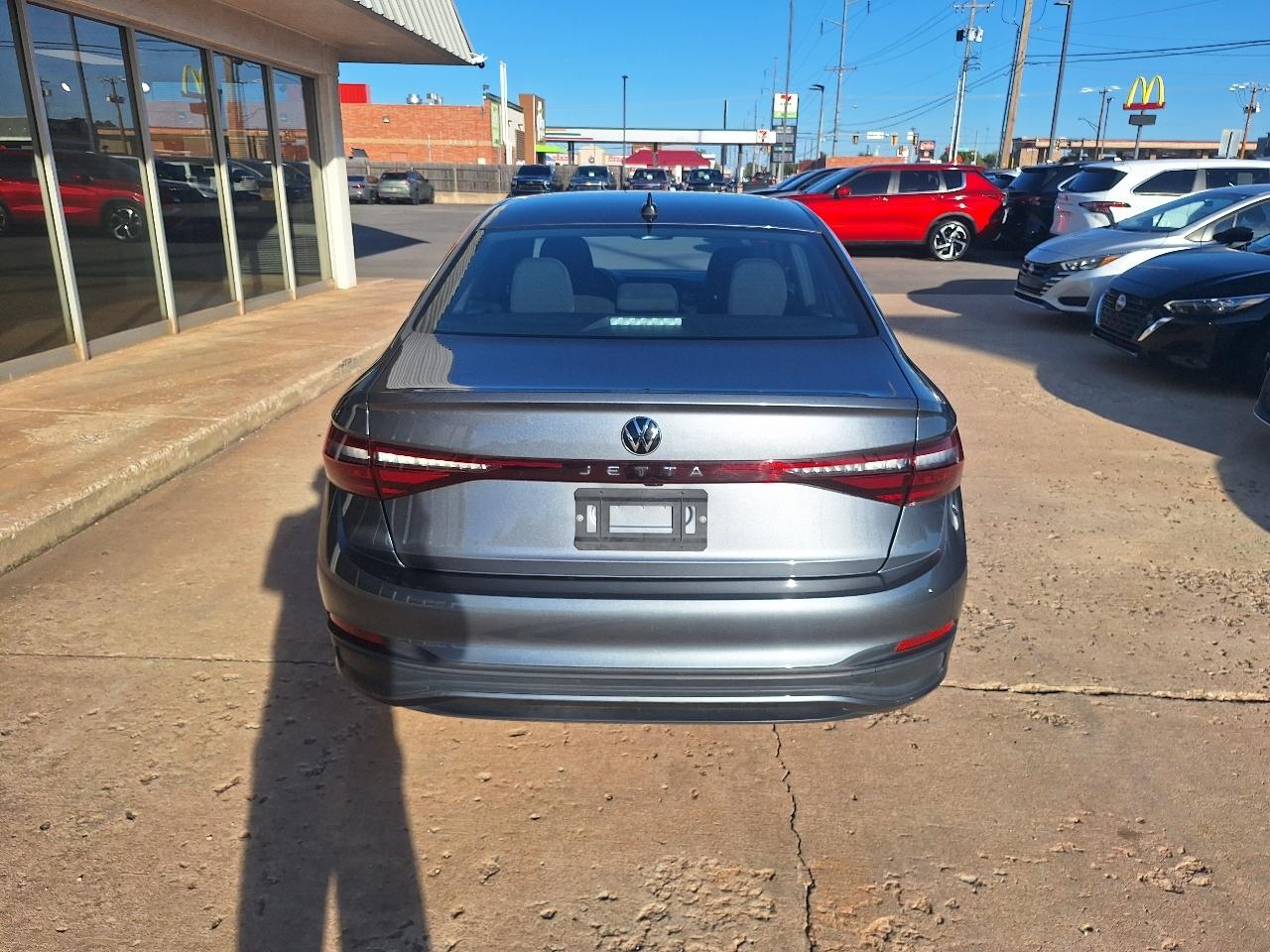 Volkswagen Jetta Sport Auto 2025