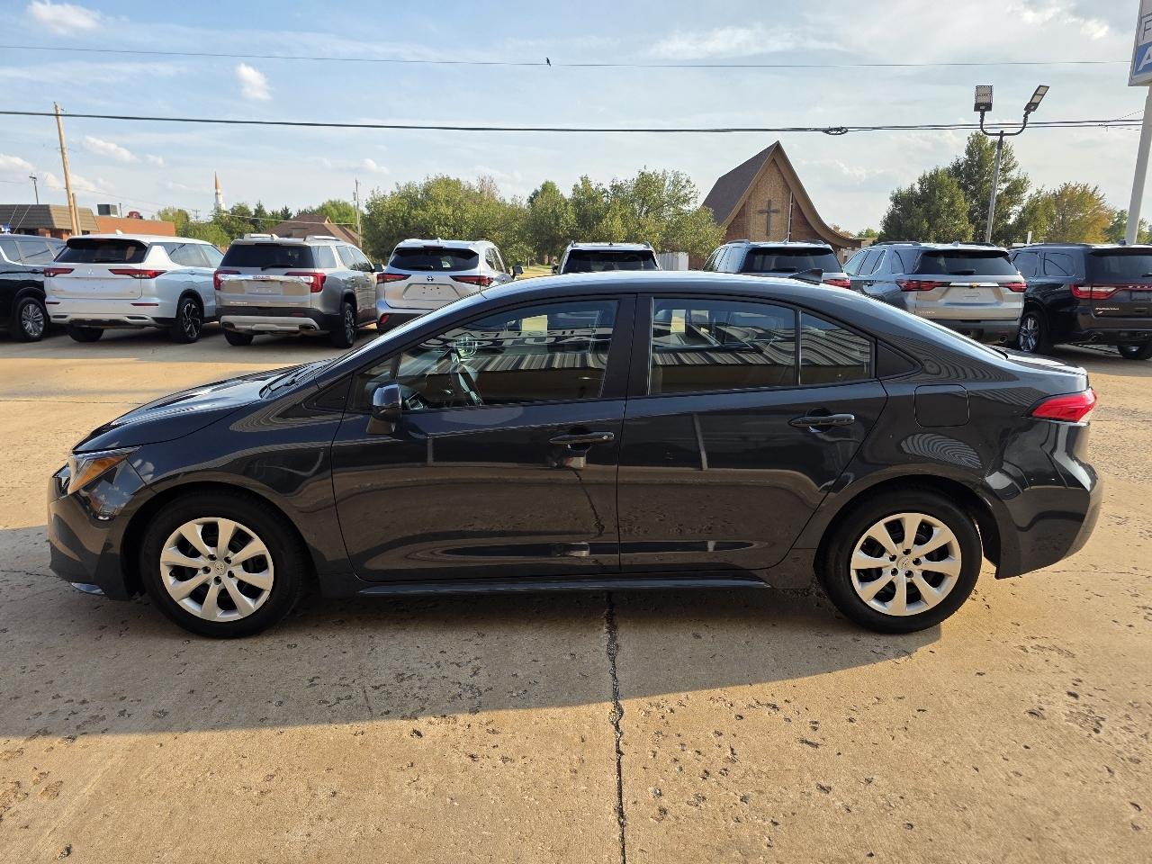 Toyota Corolla LE CVT (Natl) 2026