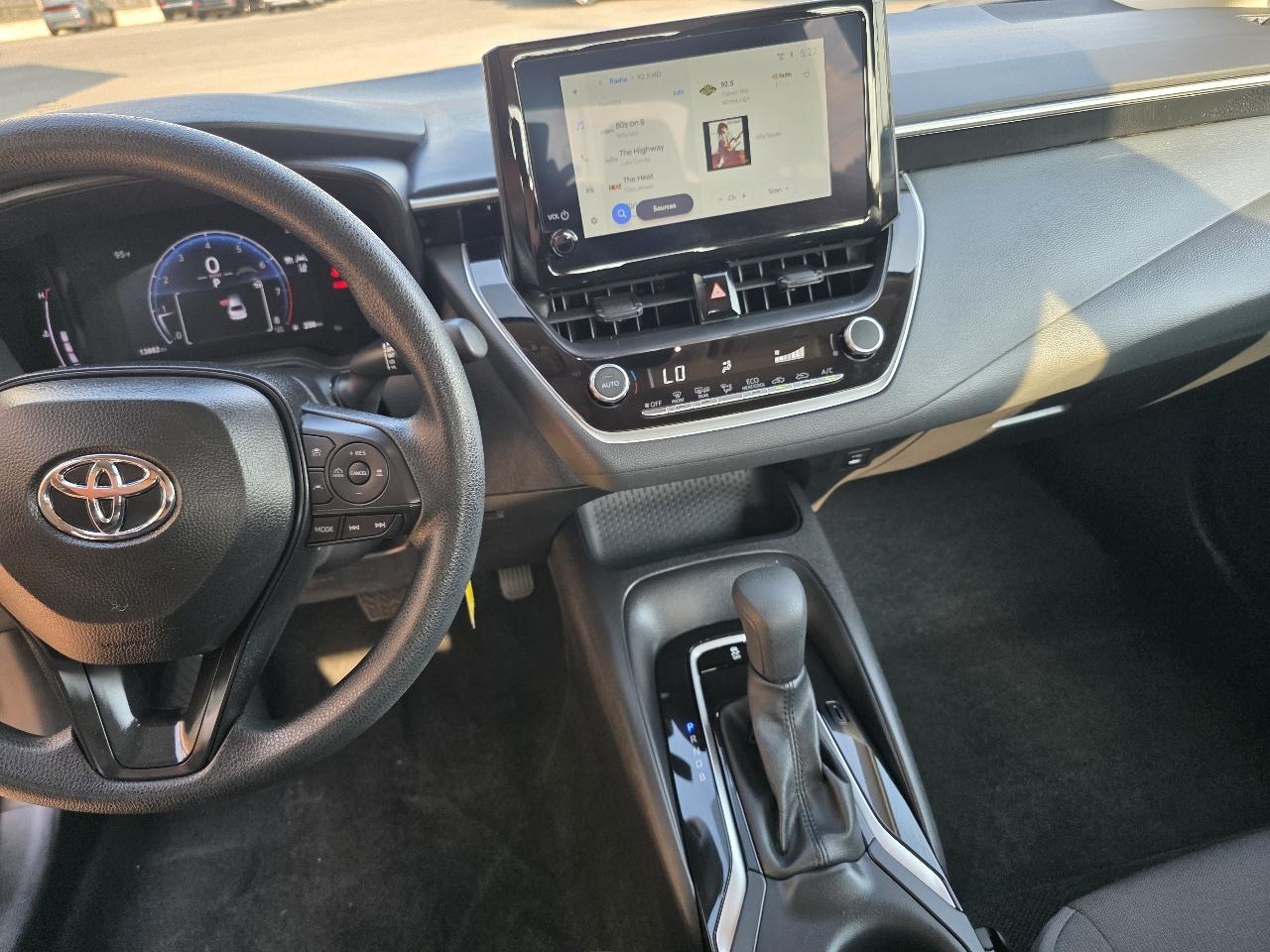 Toyota Corolla LE CVT (Natl) 2026