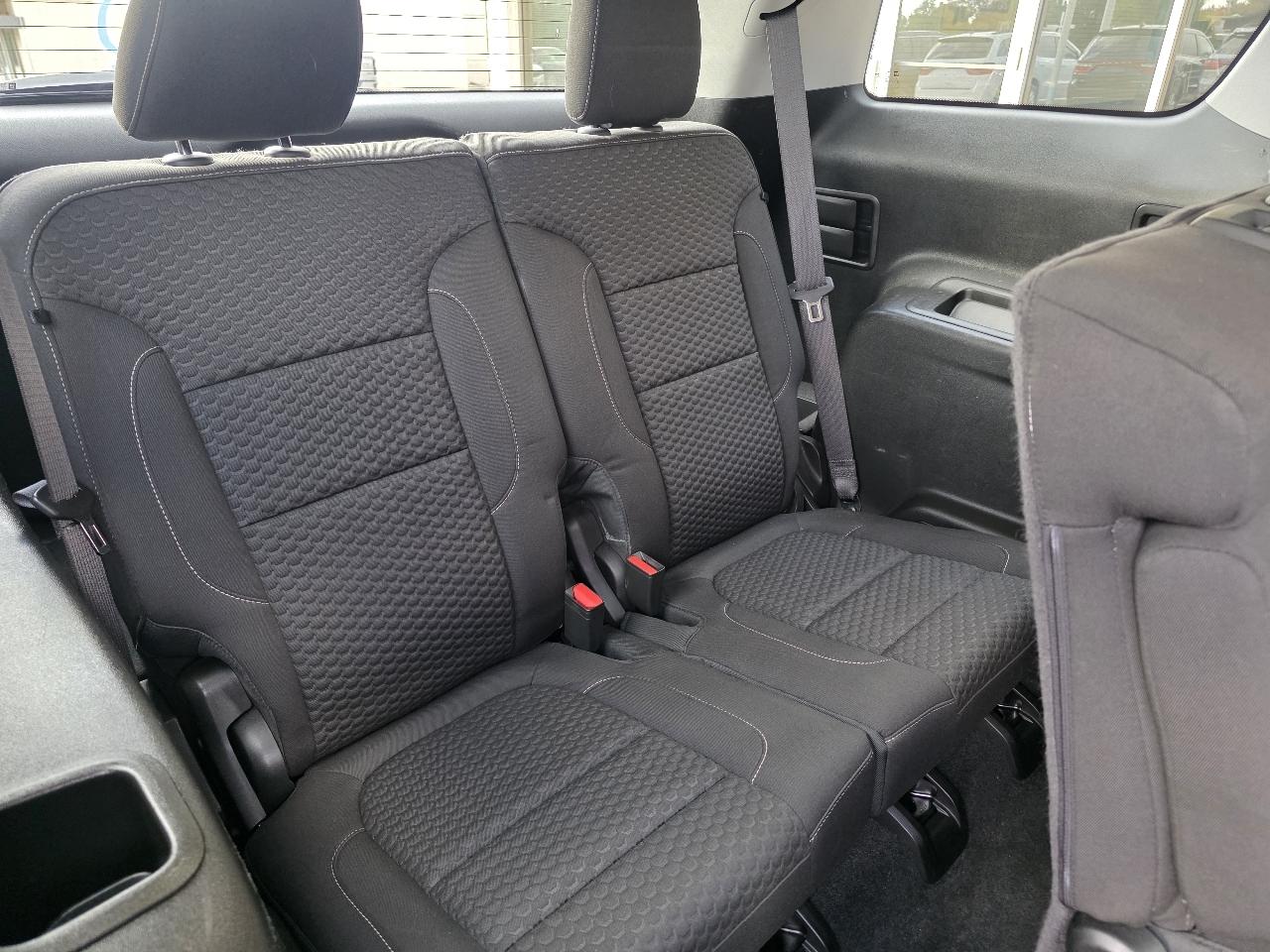 GMC Acadia FWD 4dr SLE w/SLE-2 2017