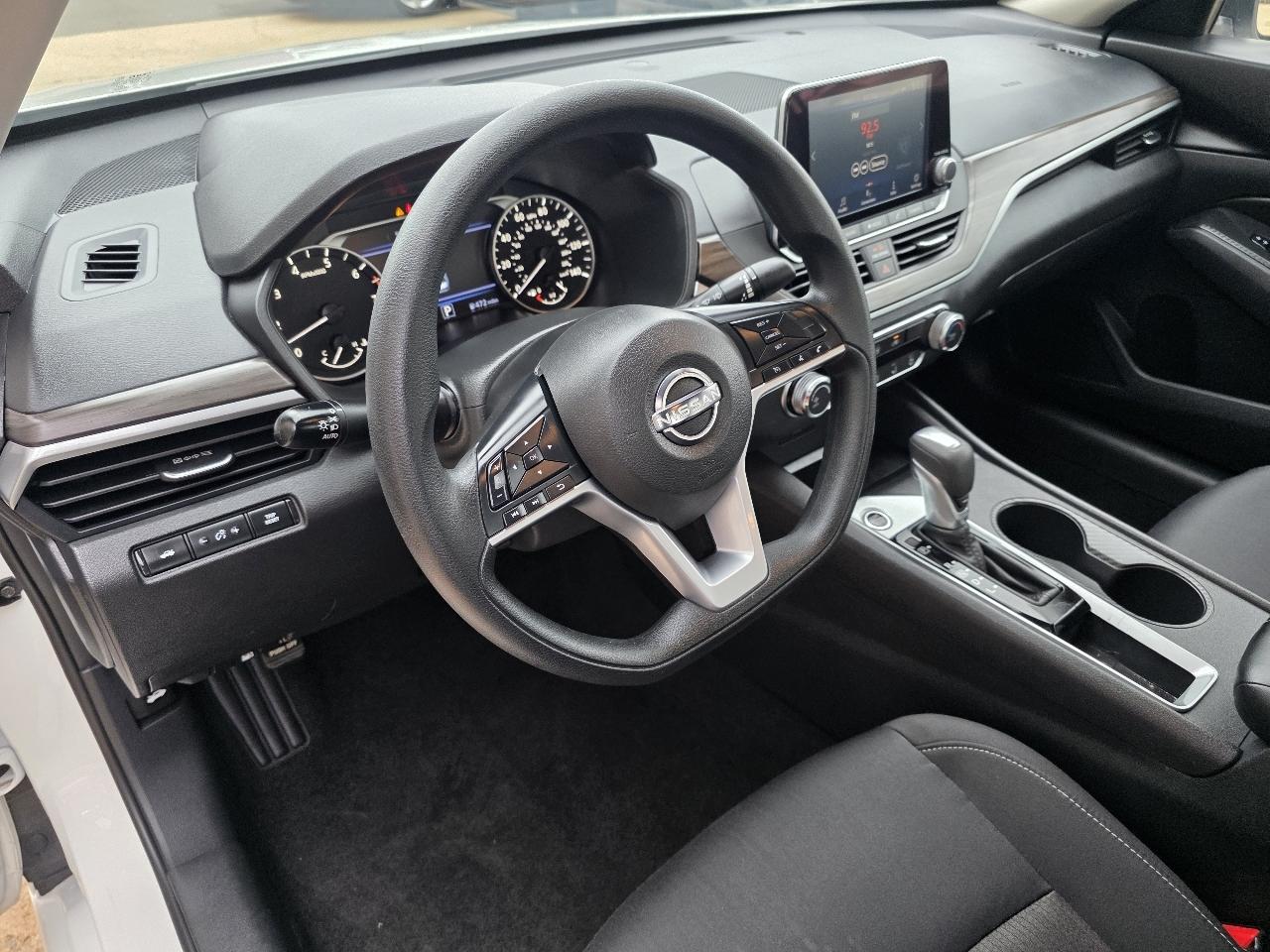 Nissan Altima SV FWD 2025