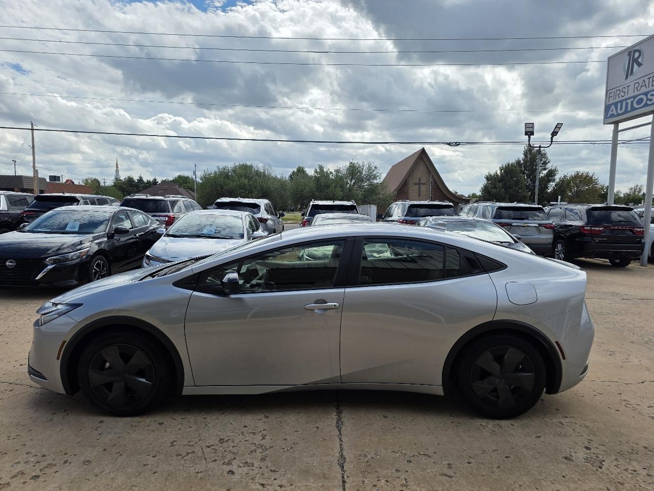 Toyota Prius LE 2025