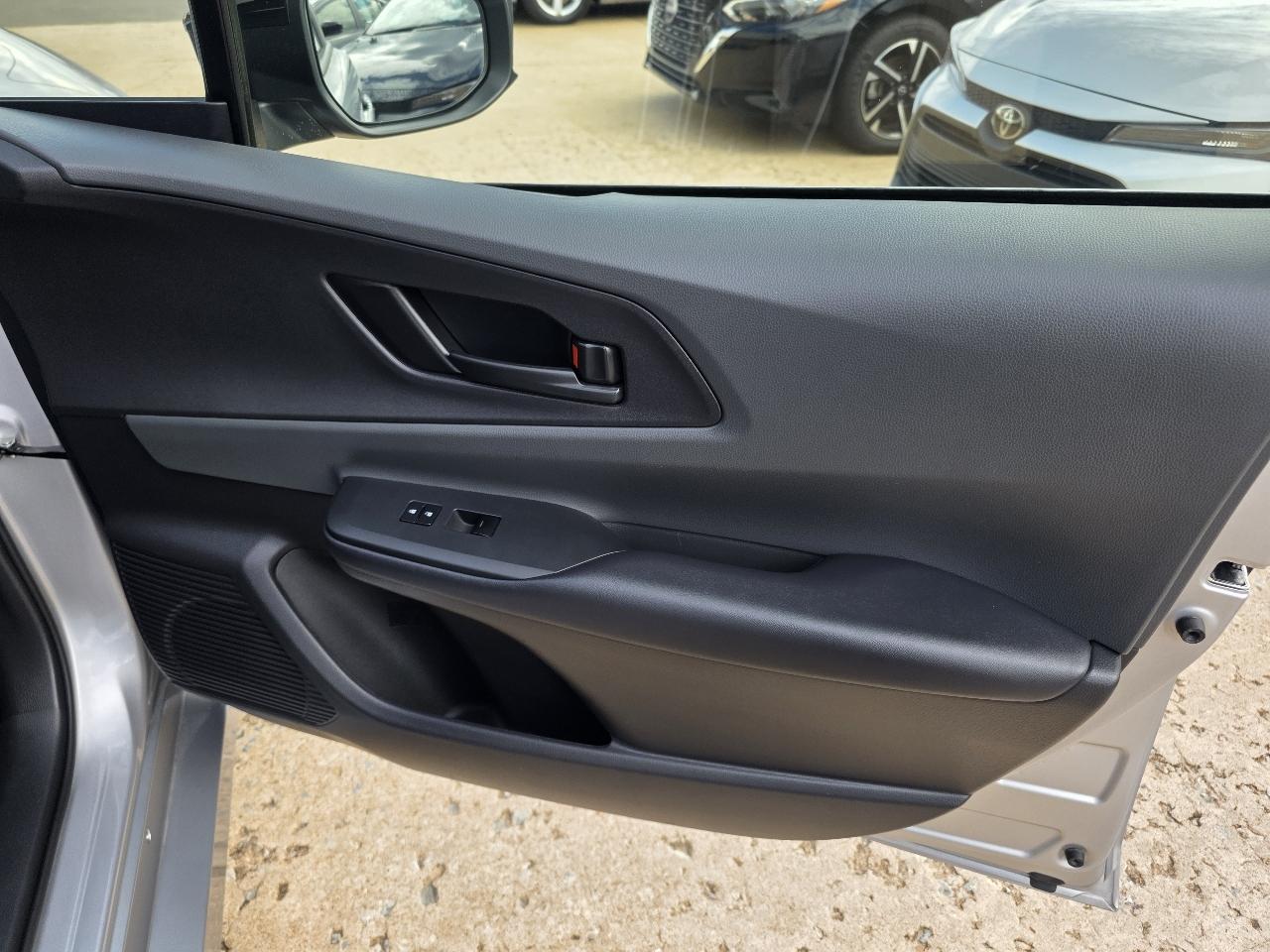 Toyota Prius LE 2025