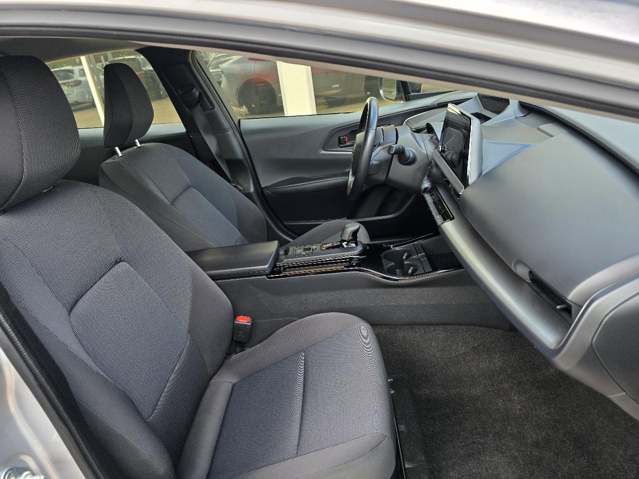 Toyota Prius LE 2025