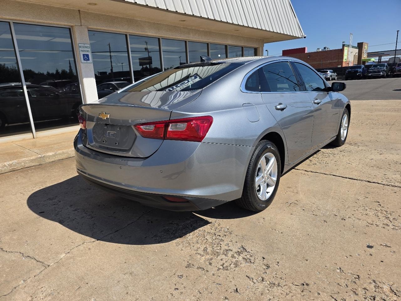 Chevrolet Malibu 4dr Sdn LS w/1LS 2024