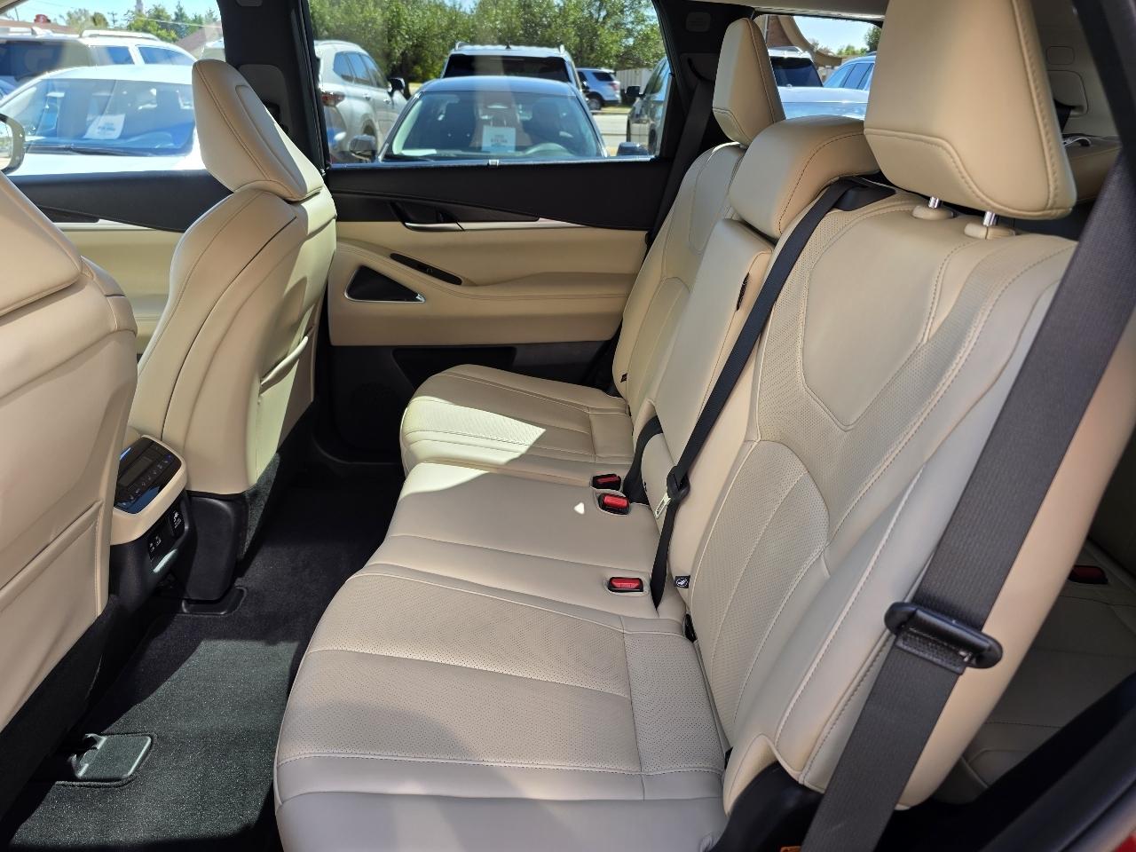 Infiniti QX60 SENSORY AWD 2025