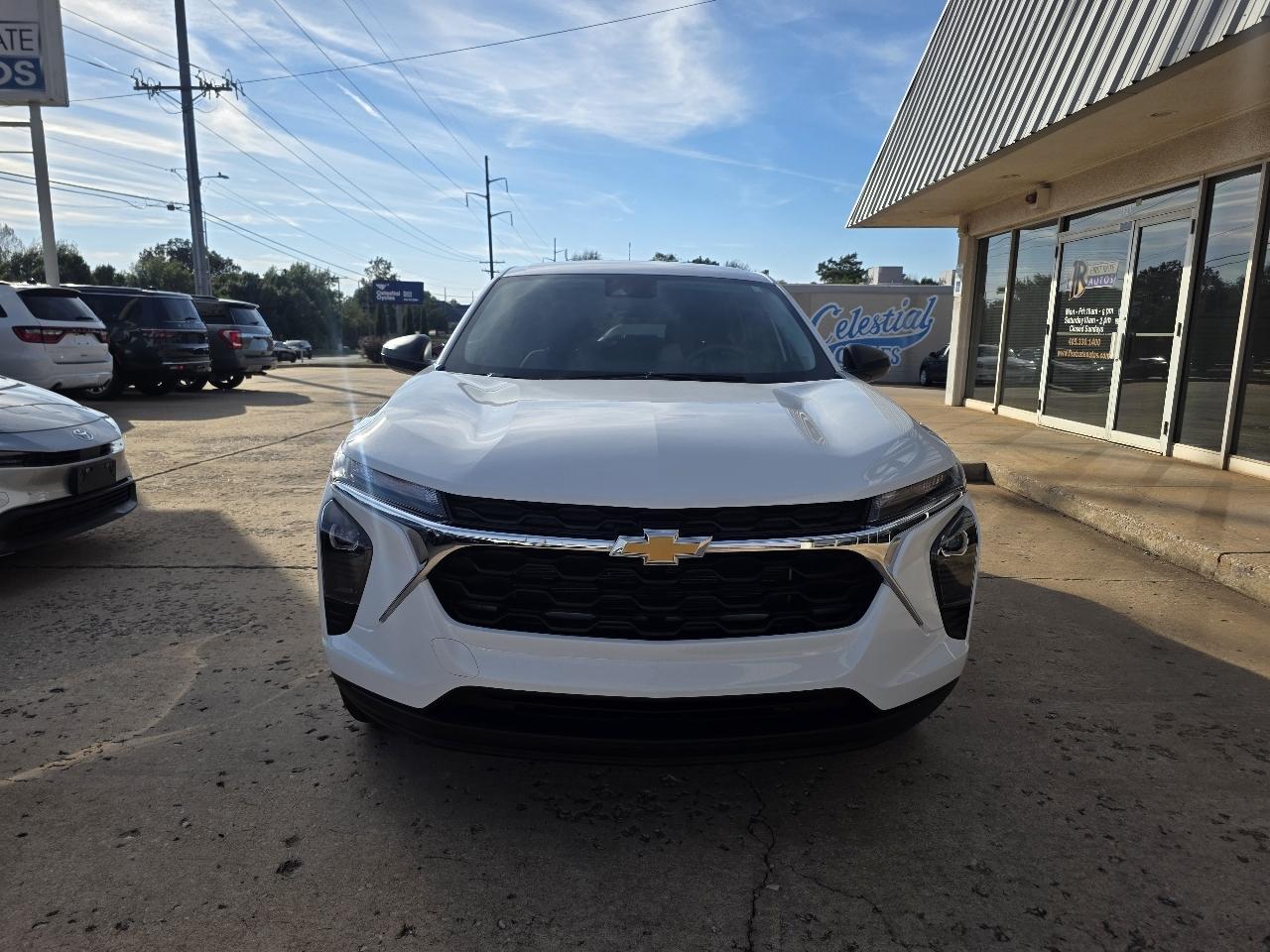 Chevrolet Trax FWD 4dr LS 2026